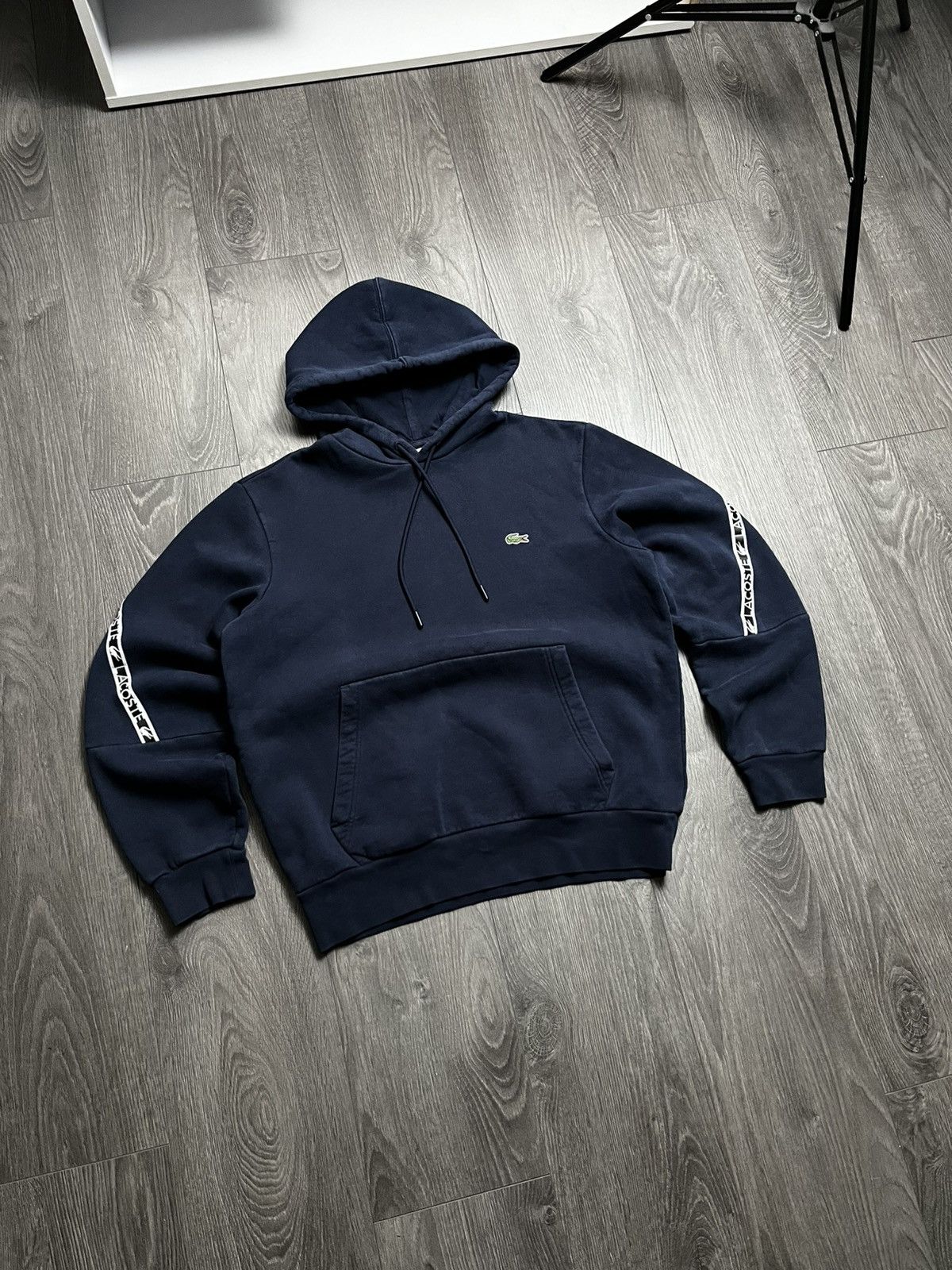 Lacoste Lacoste Classic Fit Navy Hoodie With Sleeve Logo Tape Size M Size US M / EU 48-50 / 2 - 1 Thumbnail