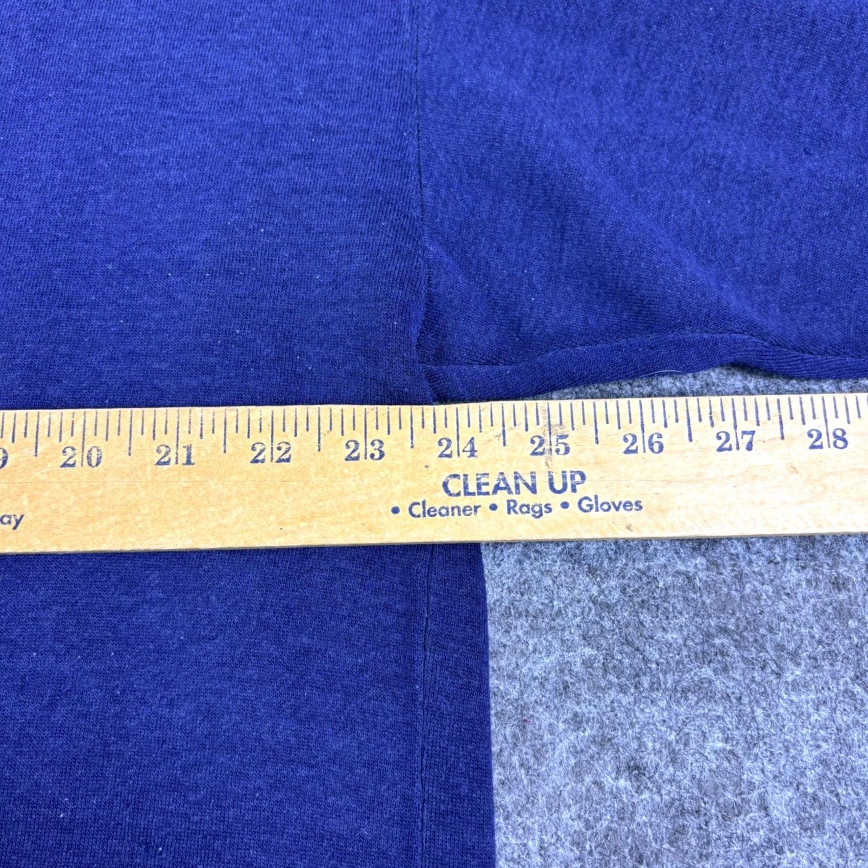Vintage Vintage Auburn Tigers Sweatshirt Navy Blue Embroidered Logo Size Large 90s - Graphic Print Size US L / EU 52-54 / 3 - 4 Thumbnail