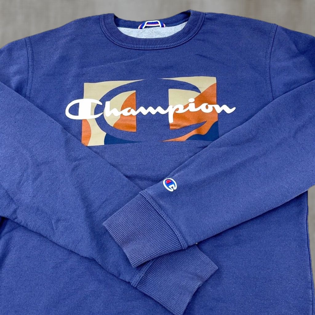 Champion Champion Sweatshirt Men Small Blue Crew Neck Logo Spell Out Retro Sport Size US S / EU 44-46 / 1 - 1 Thumbnail