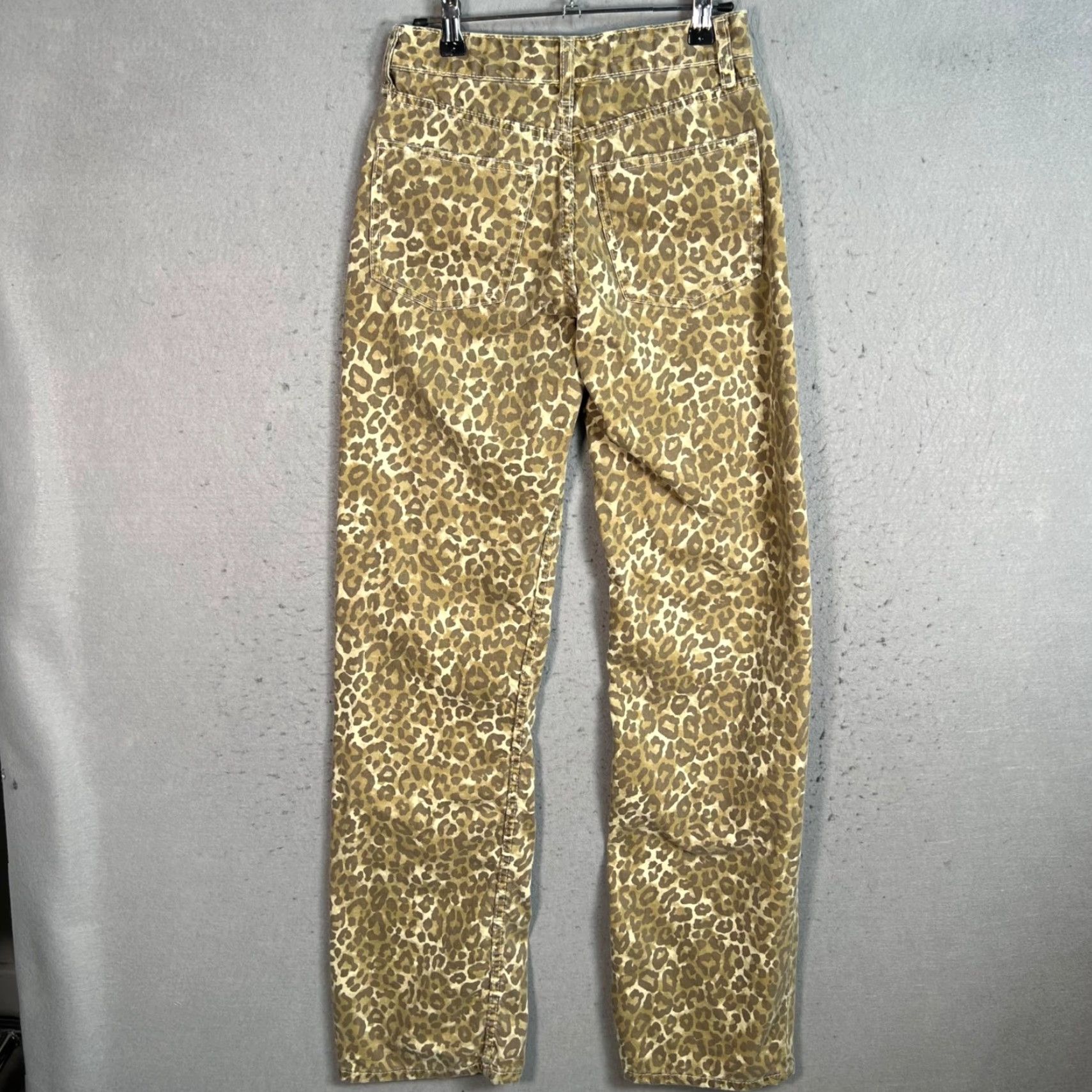 Zara Zara Jeans Leopard Print Mid Waist Denim Straight Leg 2 Beige Cotton Inseam 32" Regular Rise Mid Womens Size 26" / US 2 / IT 38 - 2 Thumbnail