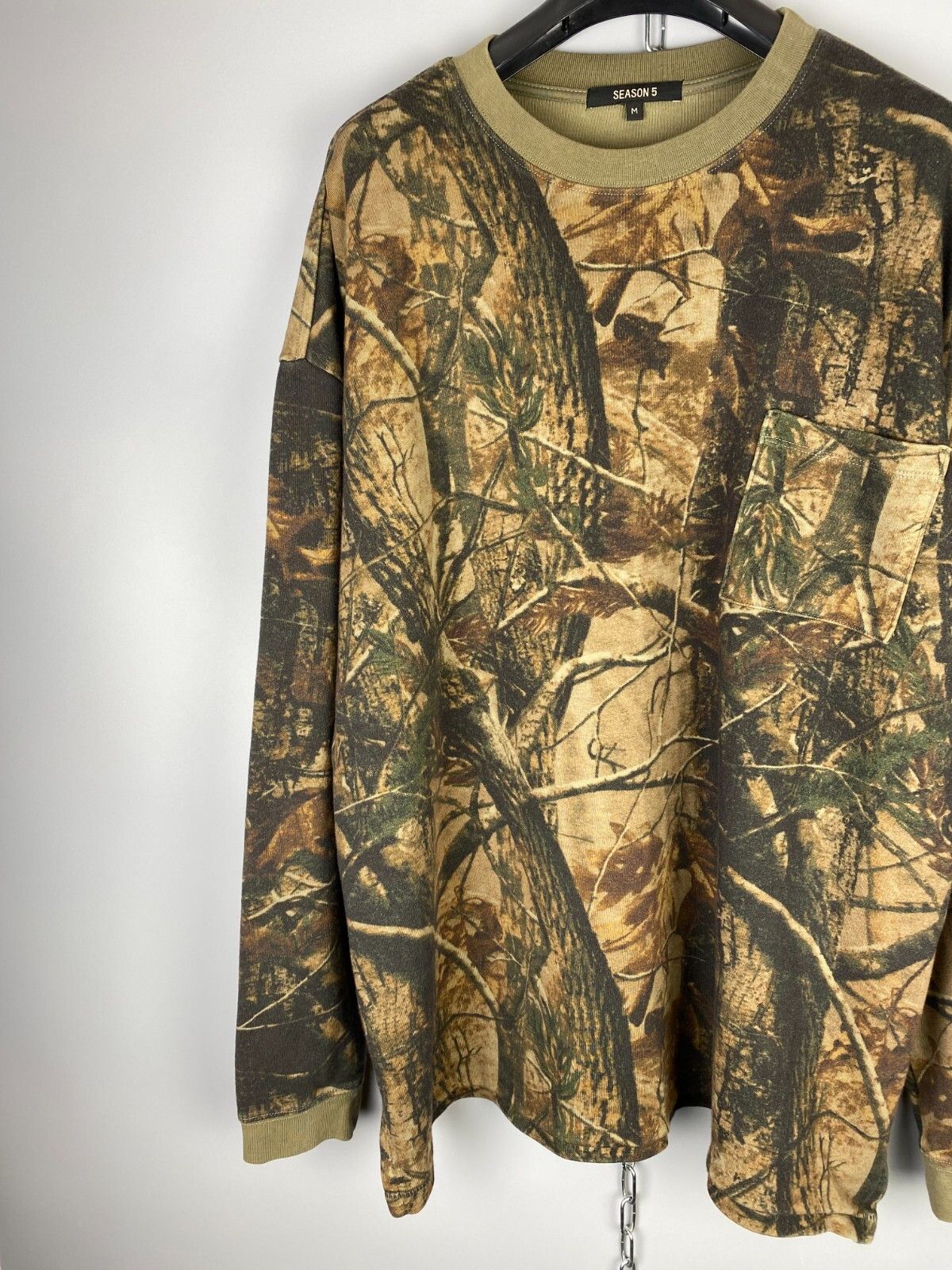 Yeezy Season 5 Yeezy Season Camo Forest Crew Sweatshirt Size US L / EU 52-54 / 3 - 4 Thumbnail