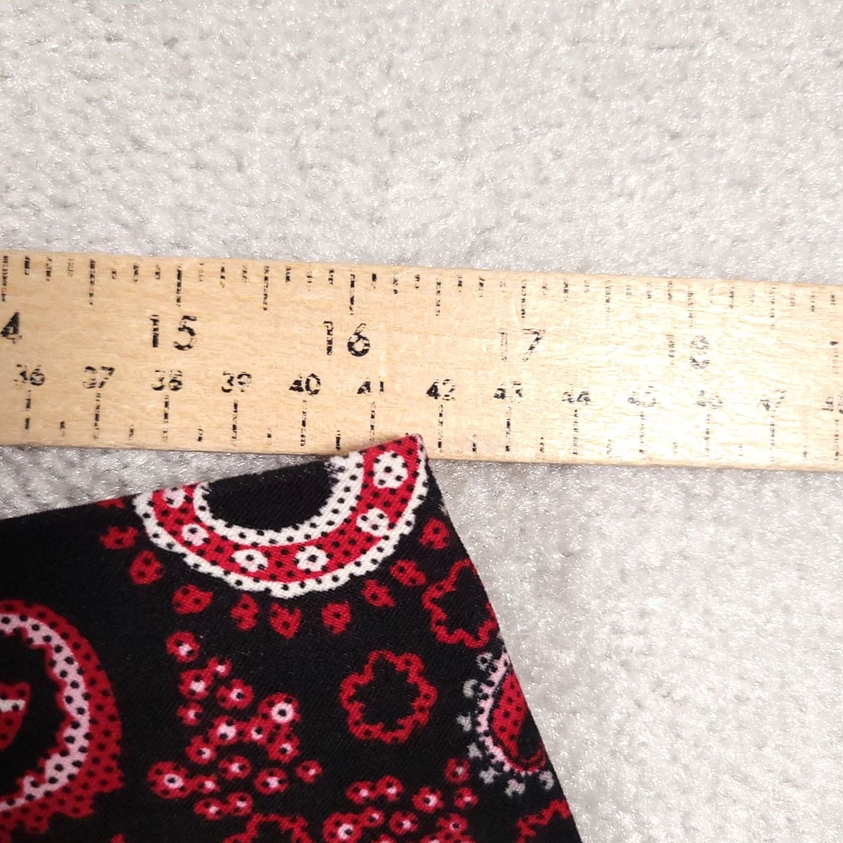 Vintage Christopher & Banks Midi Skirt Women's 10 Red Paisley A-Line Zip Stretch Skirt Size 32" / US 10 / IT 46 - 5 Thumbnail