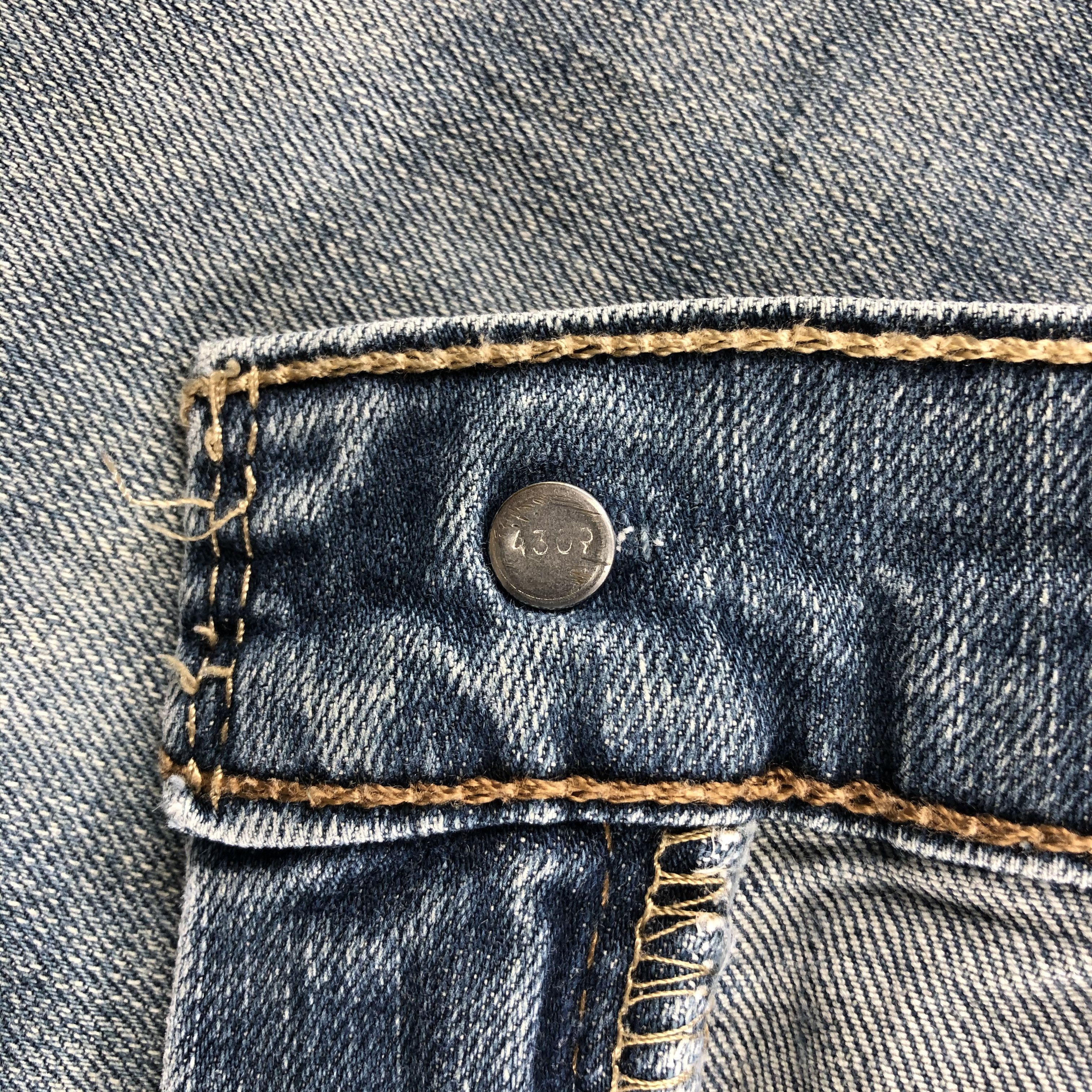 Levi's × Vintage Vintage Blue Wash Levis 559 Jeans-JM2617 Size US 38 / EU 54 - 13 Thumbnail