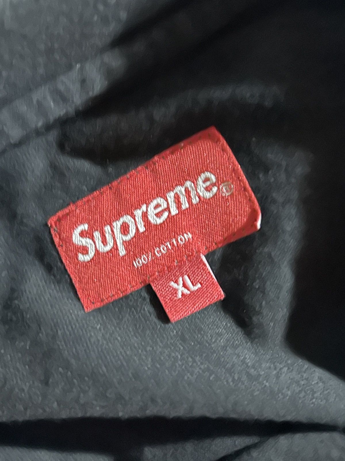 Supreme Small Box Reflective Logo Supreme Tee Size US XL / EU 56 / 4 - 5 Thumbnail
