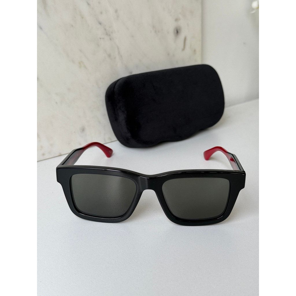 Gucci NEW Gucci GG1869S Black Squared Sunglasses $515 Size ONE SIZE - 5 Thumbnail