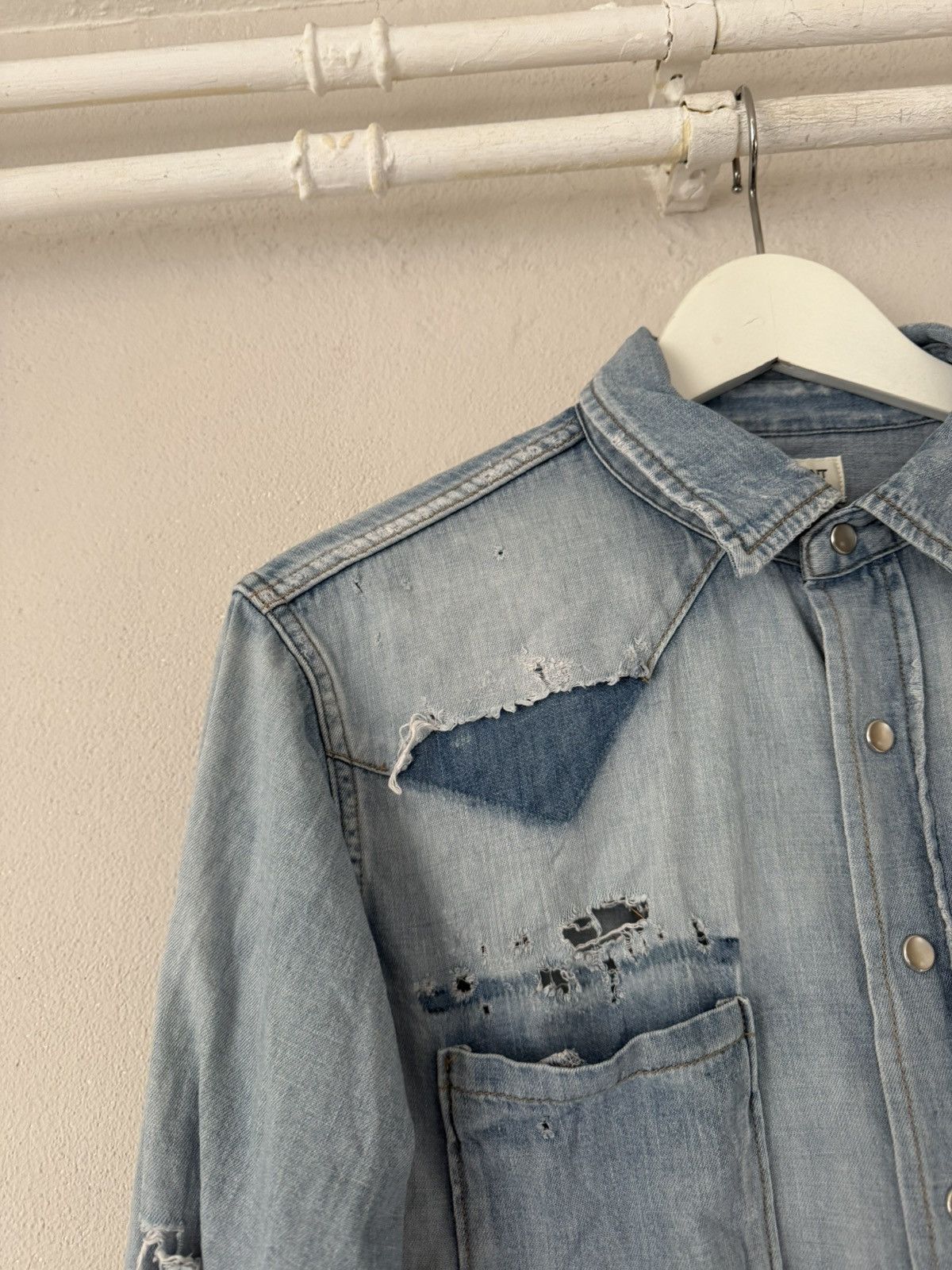 Saint Laurent Paris Distressed Western Denim Shirt Size US S / EU 44-46 / 1 - 3 Thumbnail