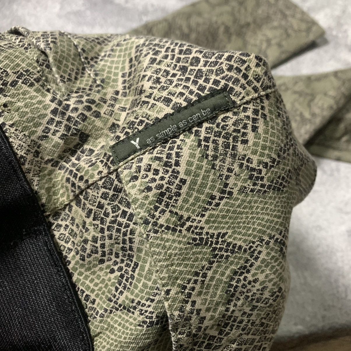 Yohji Yamamoto SNAKESKIN PYTHON LEGGINGS YOHJIYAMAMOTO IFSIXWASNINE STYLE Size US 30 / EU 46 - 12 Thumbnail