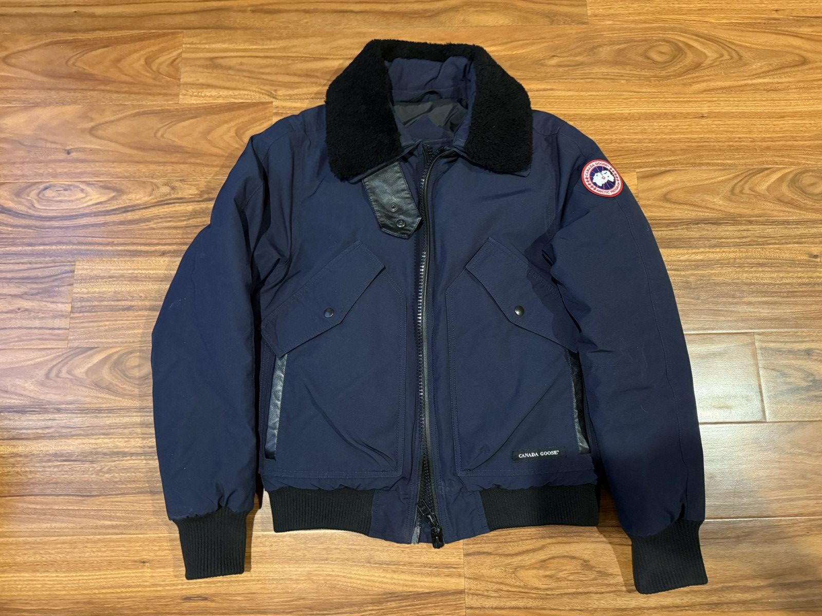 Canada Goose Canada Goose Bromley Bomber Jacket Size US S / EU 44-46 / 1 - 1 Thumbnail