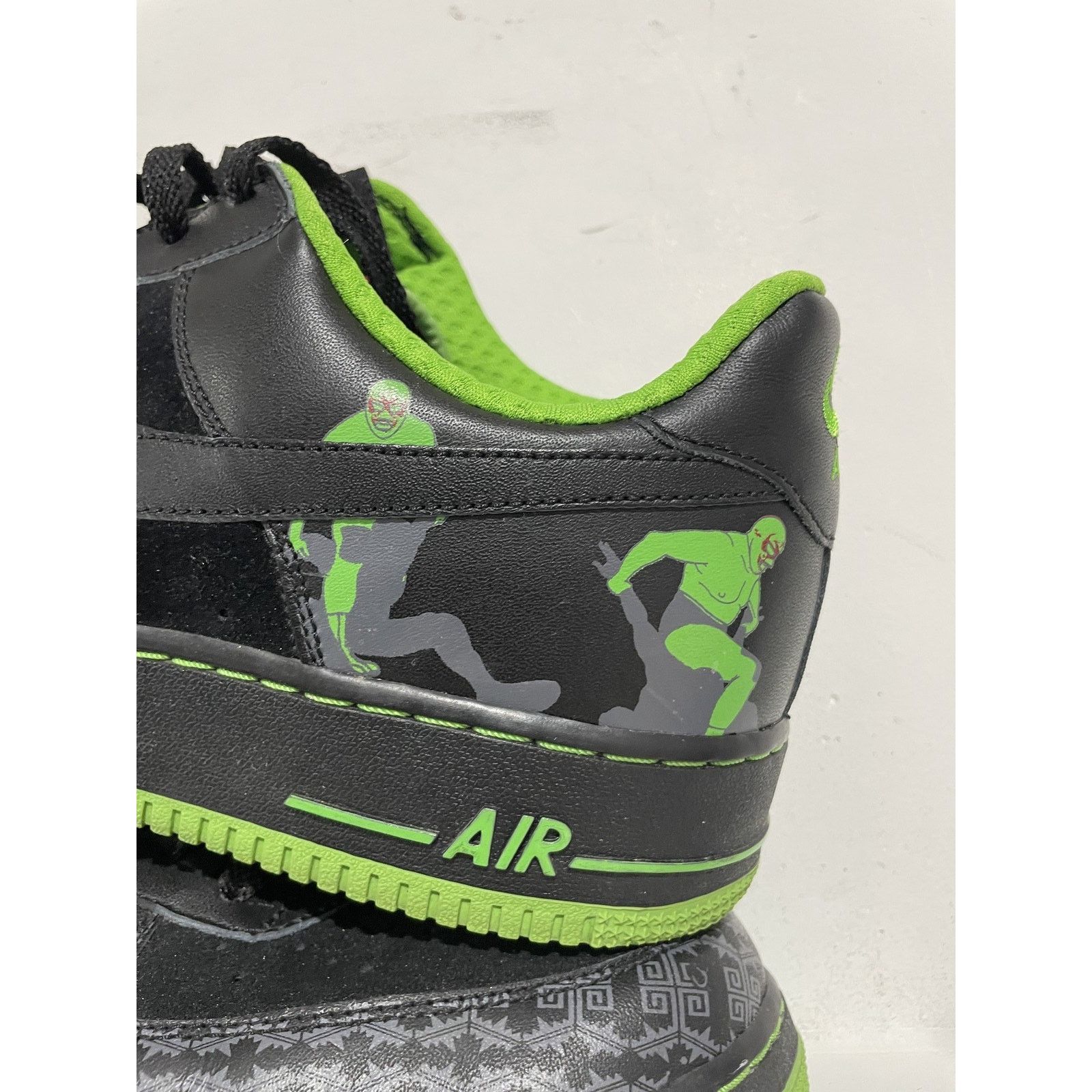Nike NIKE AIR FORCE 1 LUCHA LIBRE SIZE 14 PREOWNED Size US 14 / EU 47 - 4 Thumbnail