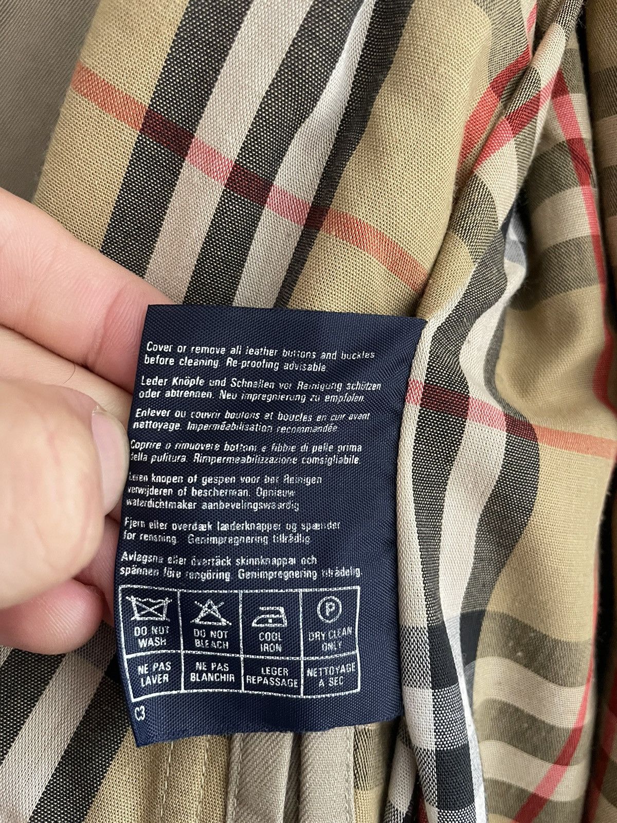 Burberry Burberry Trench Size L / US 10 / IT 46 - 11 Thumbnail
