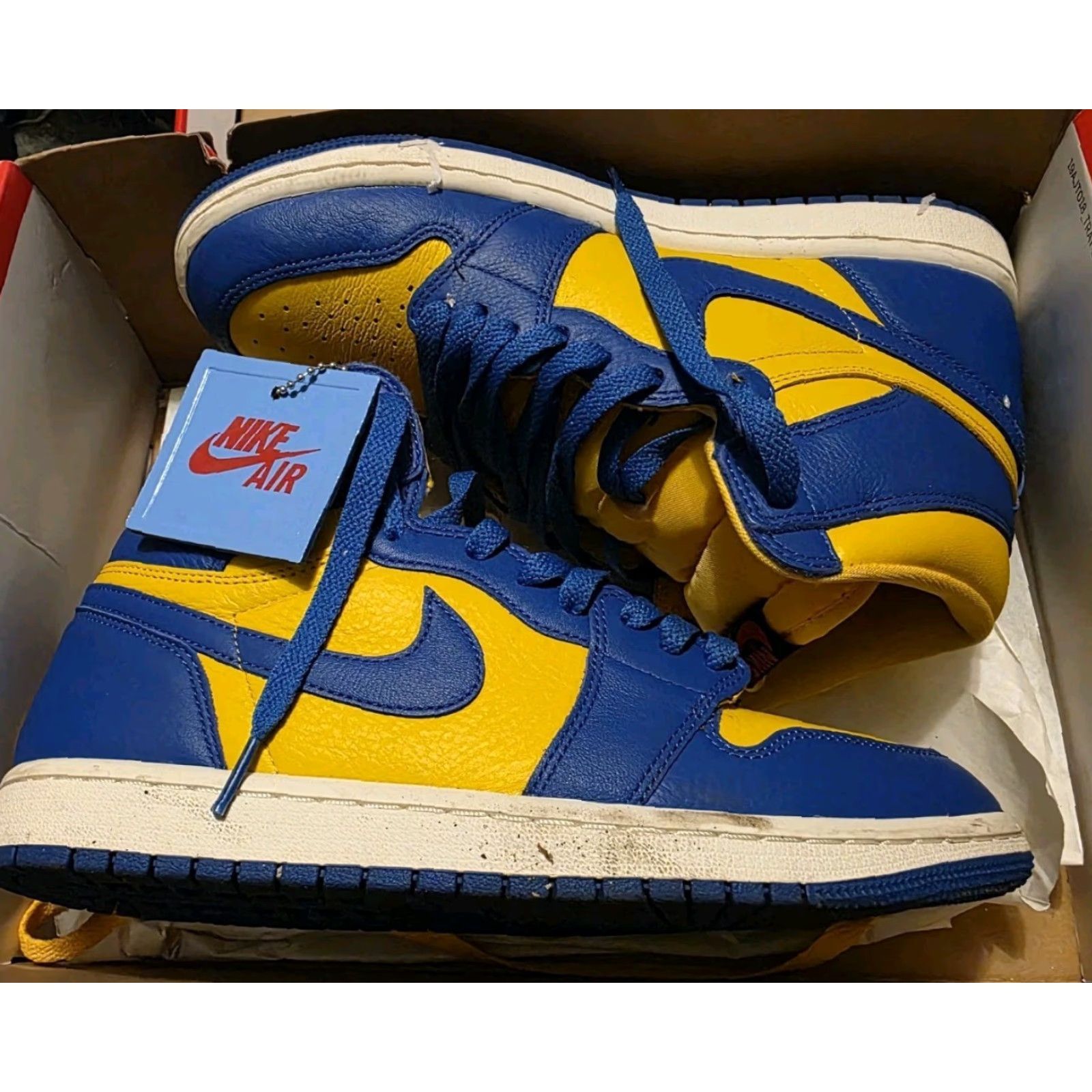 Jordan Brand Jordan 1 Retro High OG Reverse Laney Women’s Size 10 Sneaker Blue/Yellow Nike? Size US 8 / IT 38 - 2 Thumbnail