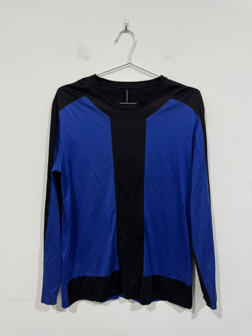 Neil Barrett Neil Barrett Two Tone Long Sleeve Tee Size US L / EU 52-54 / 3 - 1 Thumbnail