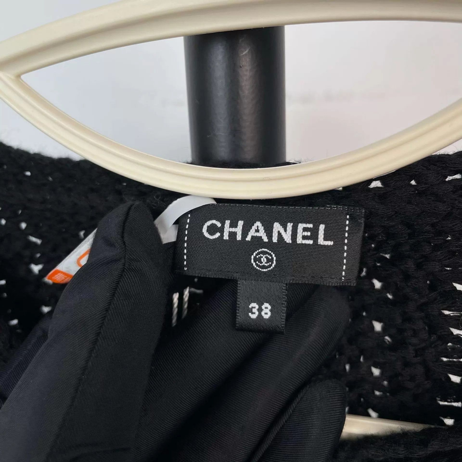 Chanel Chanel black knit cardigan 38 Size S / US 4 / IT 40 - 3 Thumbnail