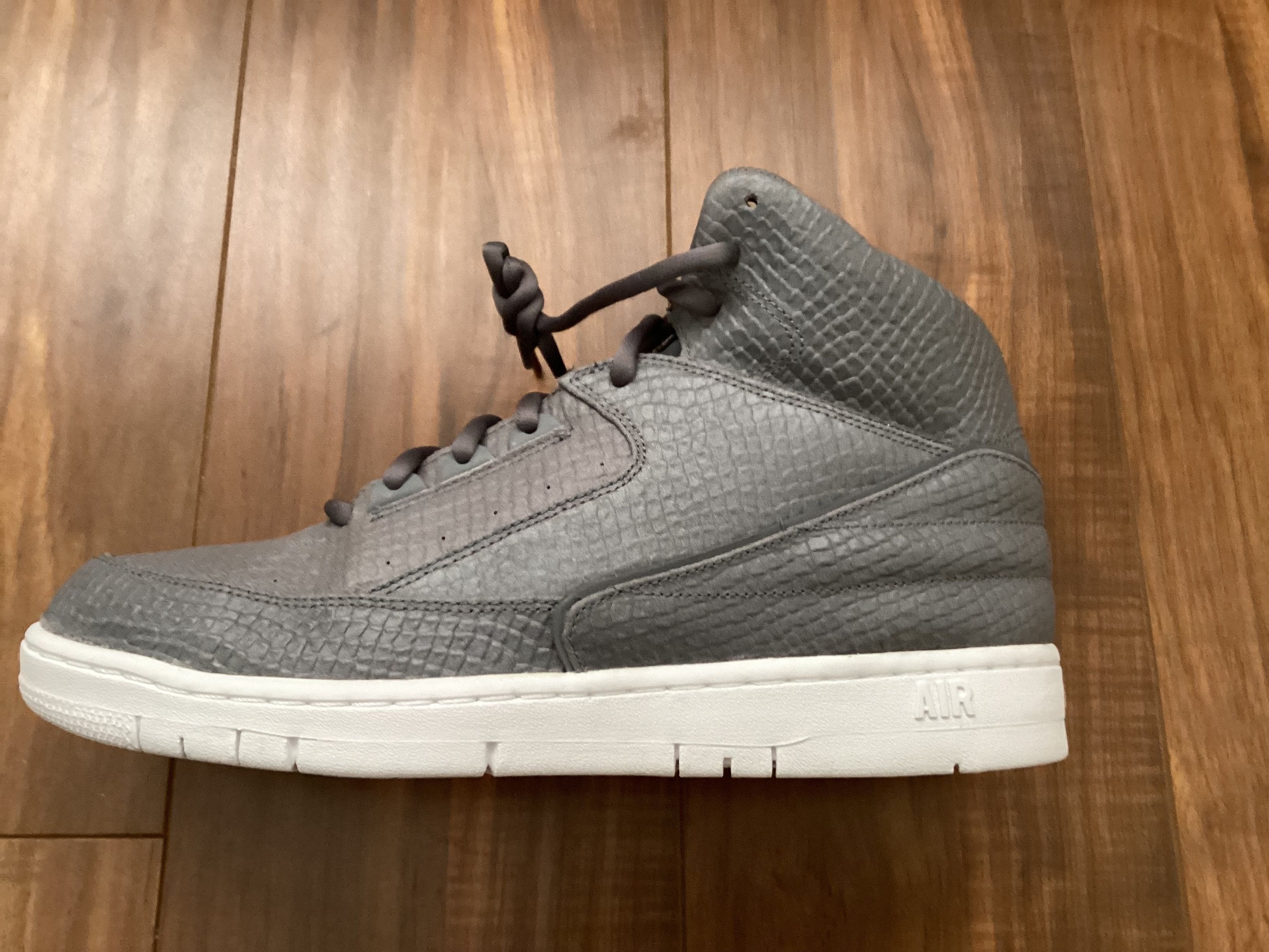 Nike (12)Nike Air Python Cool Grey 658394-001 Size US 12 / EU 45 - 1 Thumbnail