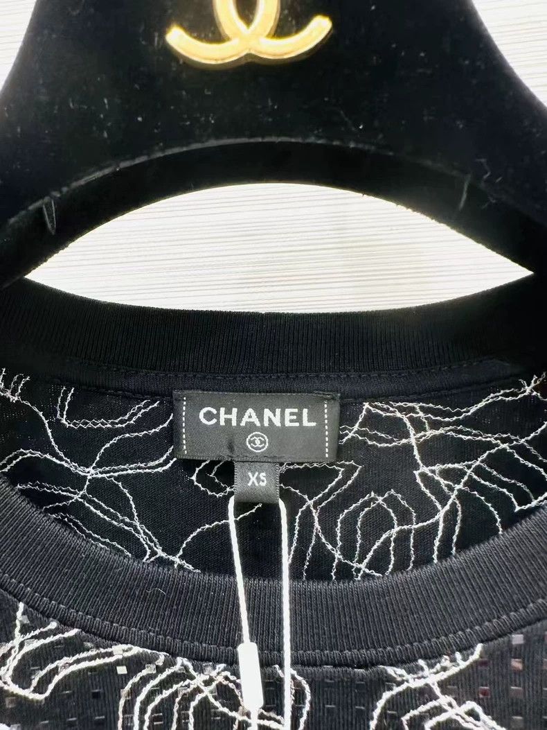 Chanel Chanel 25C black cc logo printed short sleeves Size XS / US 0-2 / IT 36-38 - 2 Thumbnail