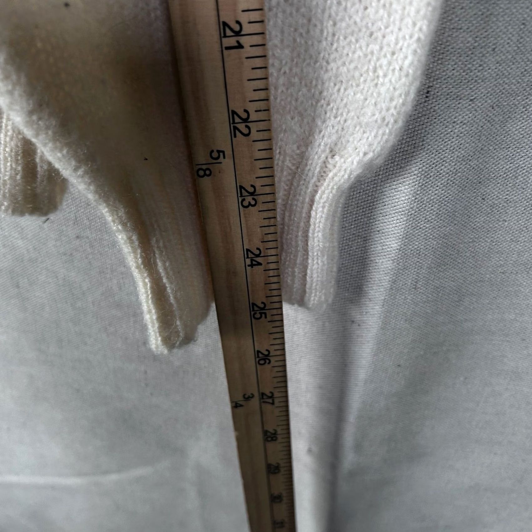 Brooks Brothers VINTAGE Brooks Brothers Cardigan Sweater Shetland Wool Scotland Cream XL Women Crew Neck Long Sleeve Button Front Size XL / US 12-14 / IT 48-50 - 6 Thumbnail