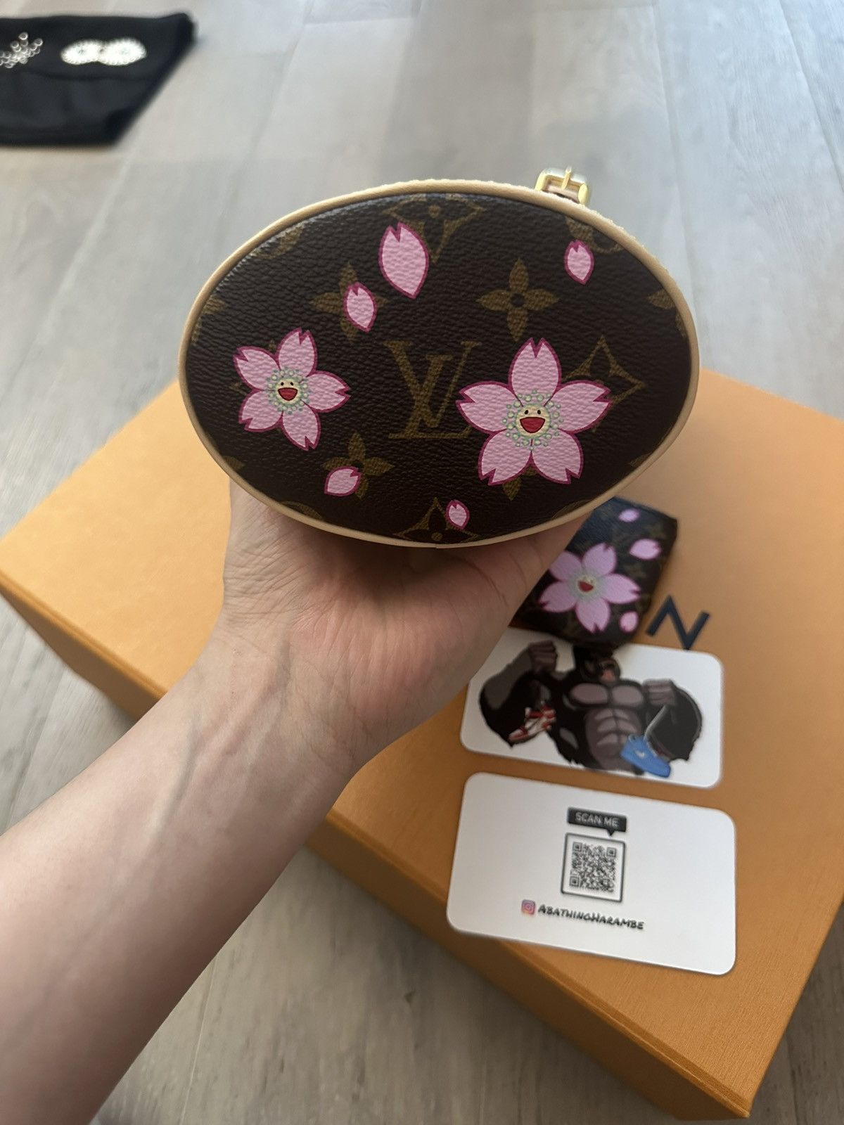 Louis Vuitton × Takashi Murakami Louis Vuitton x Takashi Murakami Nano Bucket Sakura Brown Size ONE SIZE - 6 Thumbnail
