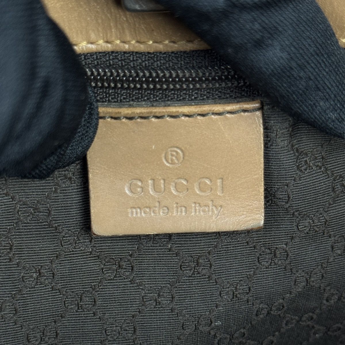 Gucci Gucci - Vintage Sherry Line Leather Beige Hand Bag Size ONE SIZE - 11 Thumbnail