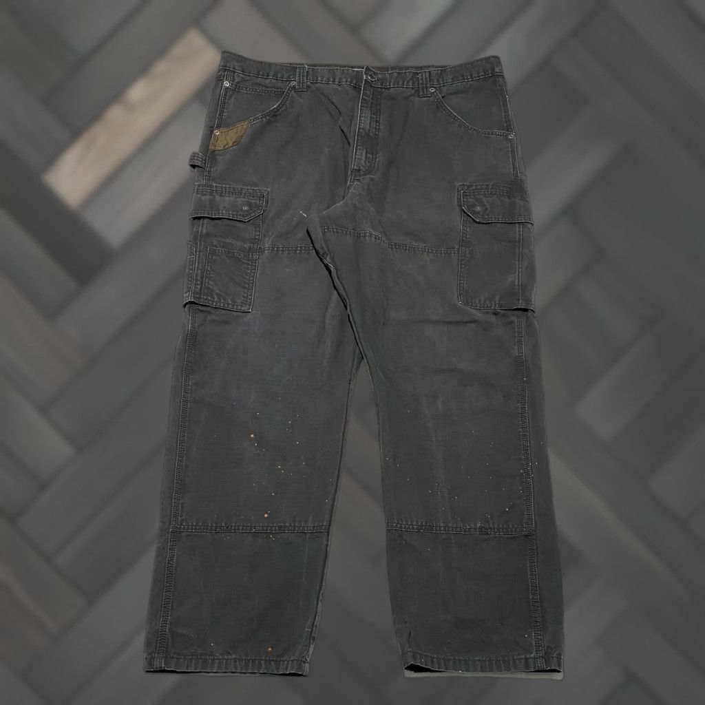Wrangler Wrangler Workwear Carpenter Pants Mens 42x32 Black Cargo Relaxed Fit Utility Pants Mens Wrangler RIGGS Workwear Size US 42 / EU 58 - 1 Thumbnail