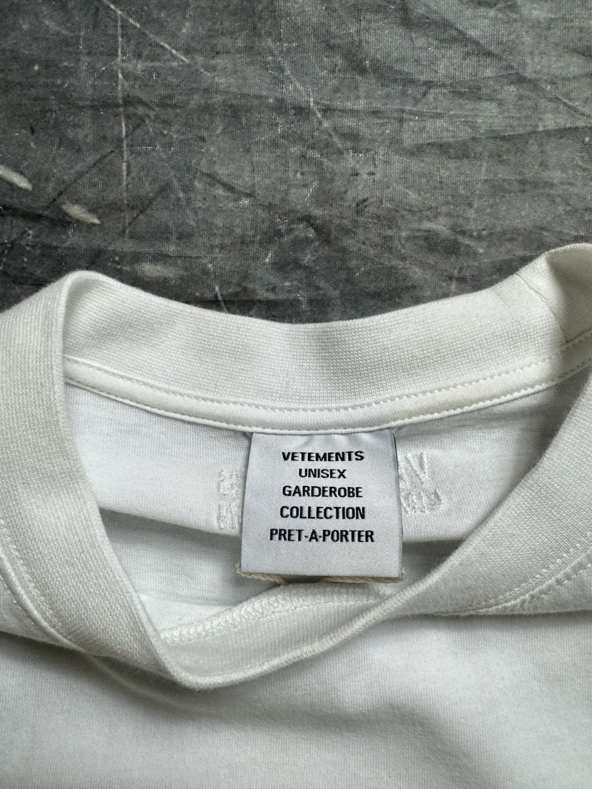 Vetements Vetements Bullshirt T-Shirt Size US XS / EU 42 / 0 - 5 Thumbnail