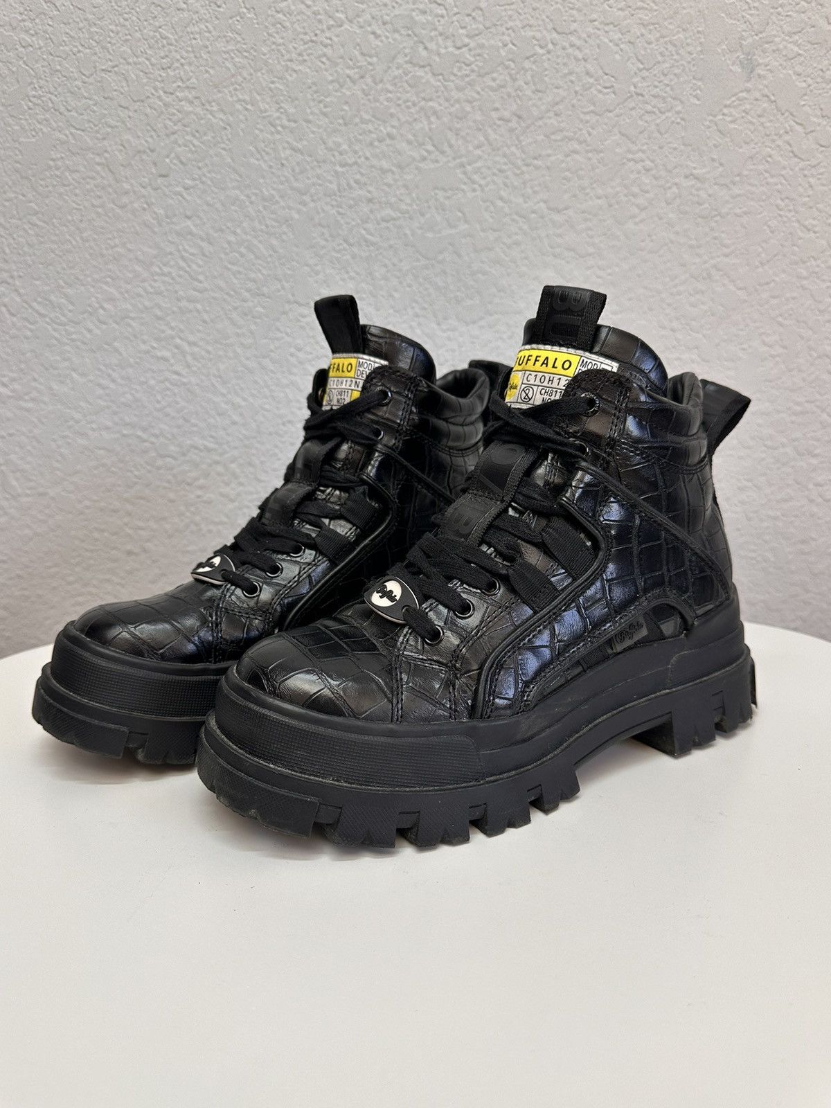 Buffalo London Vintage Buffalo platform black leather boots Ghotic As 98 Size US 9 / IT 39 - 1 Thumbnail
