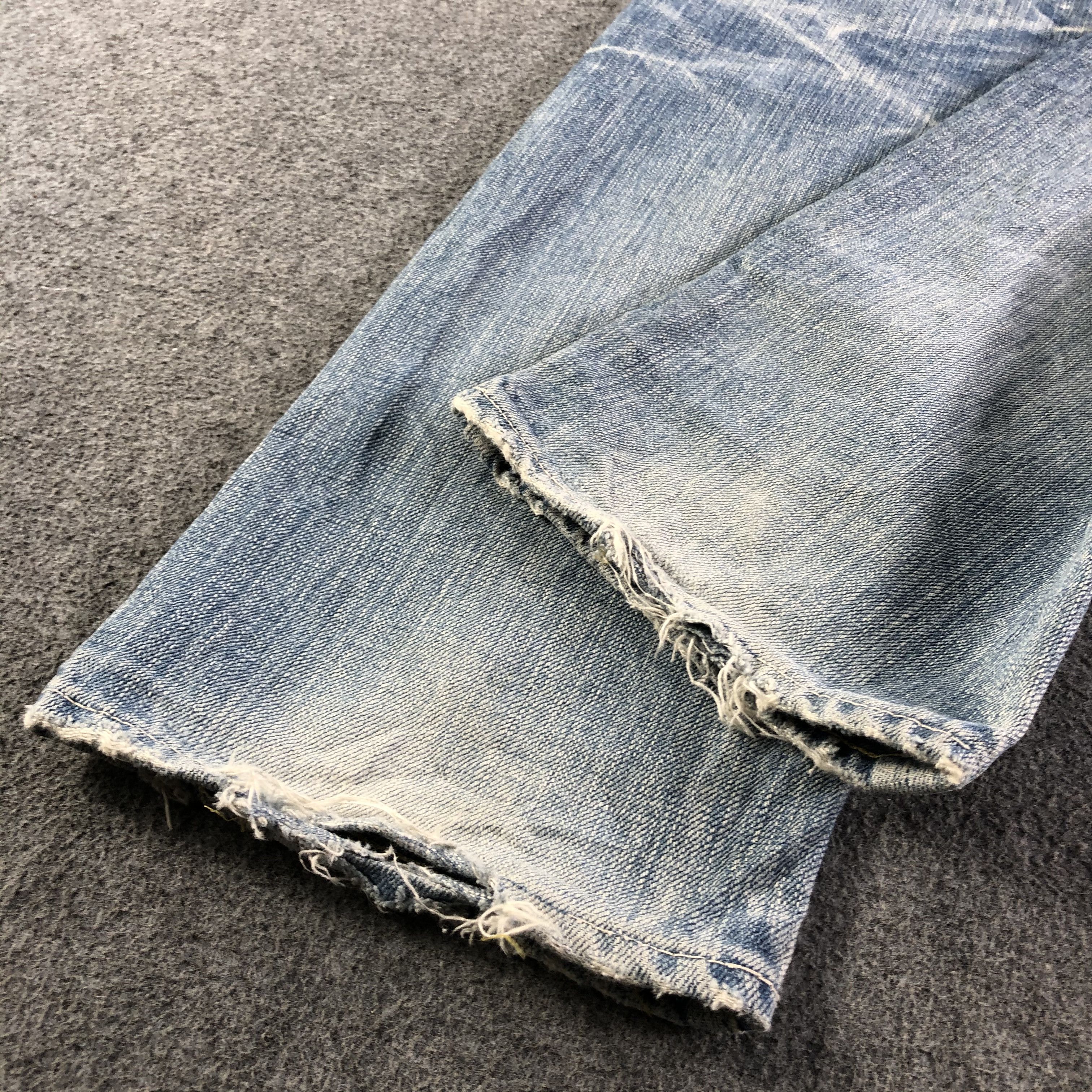 Japanese Brand Vintage Domingo Japan Jeans-J3834 Size US 31 - 5 Thumbnail