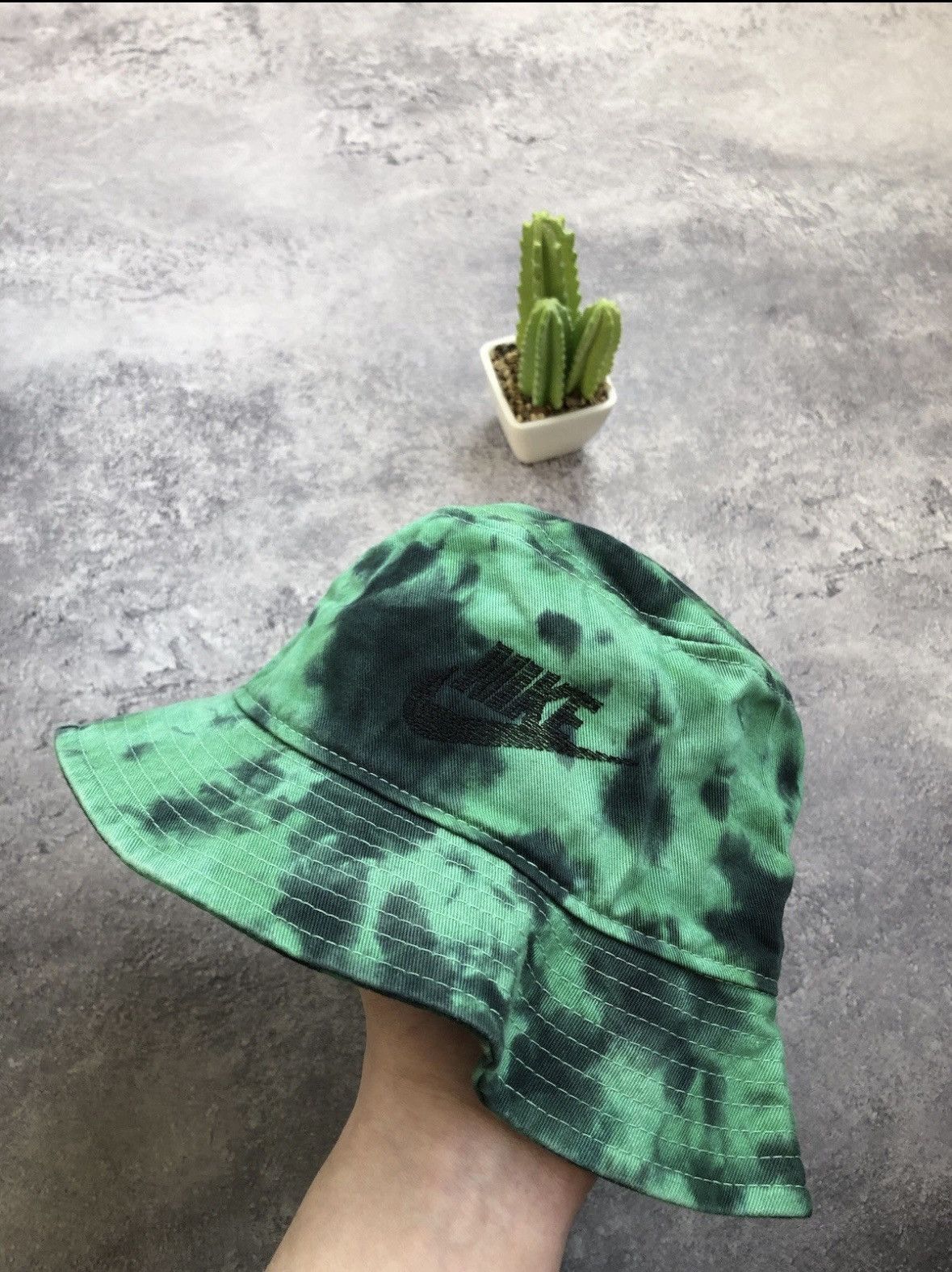 Nike NIKE Big Logo Panama Hat Multicolor Streetwear Hype Green Size ONE SIZE - 1 Thumbnail