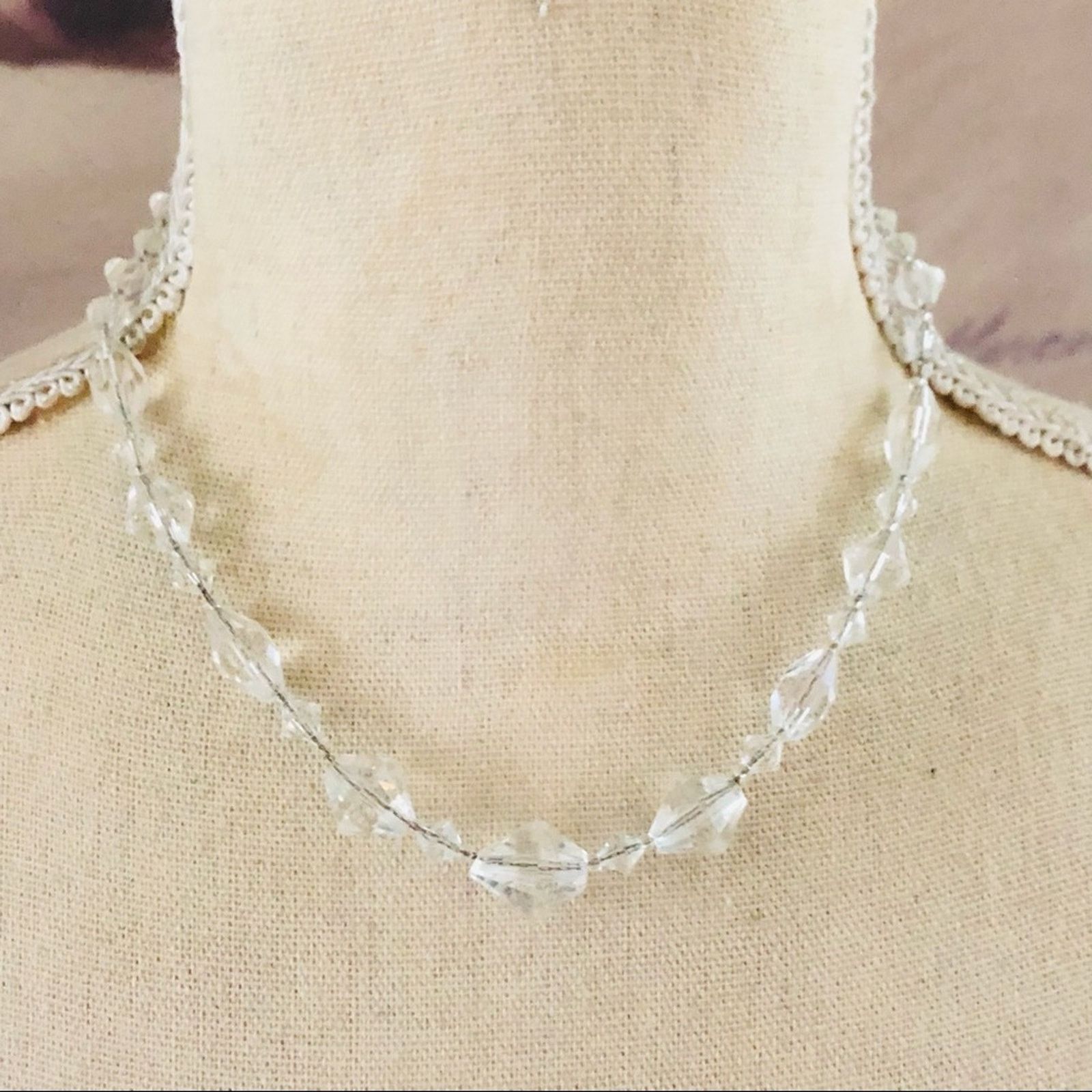 Vintage Vintage faceted clear glass crystal chain strand necklace Size ONE SIZE - 1 Thumbnail