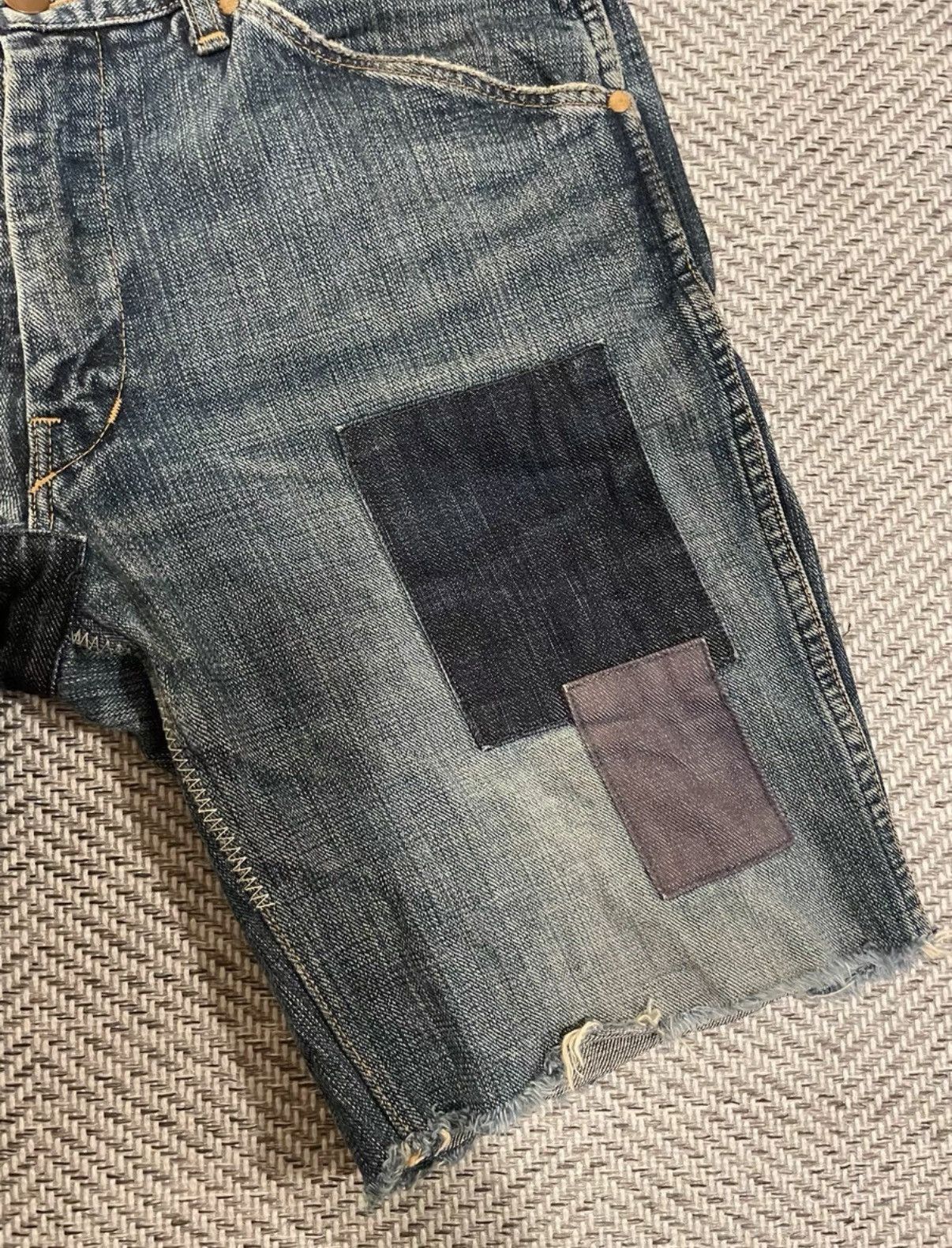 Number (N)ine Blue Denim Patchwork Shorts with Frayed Hem Size US 38 / EU 54 - 4 Thumbnail