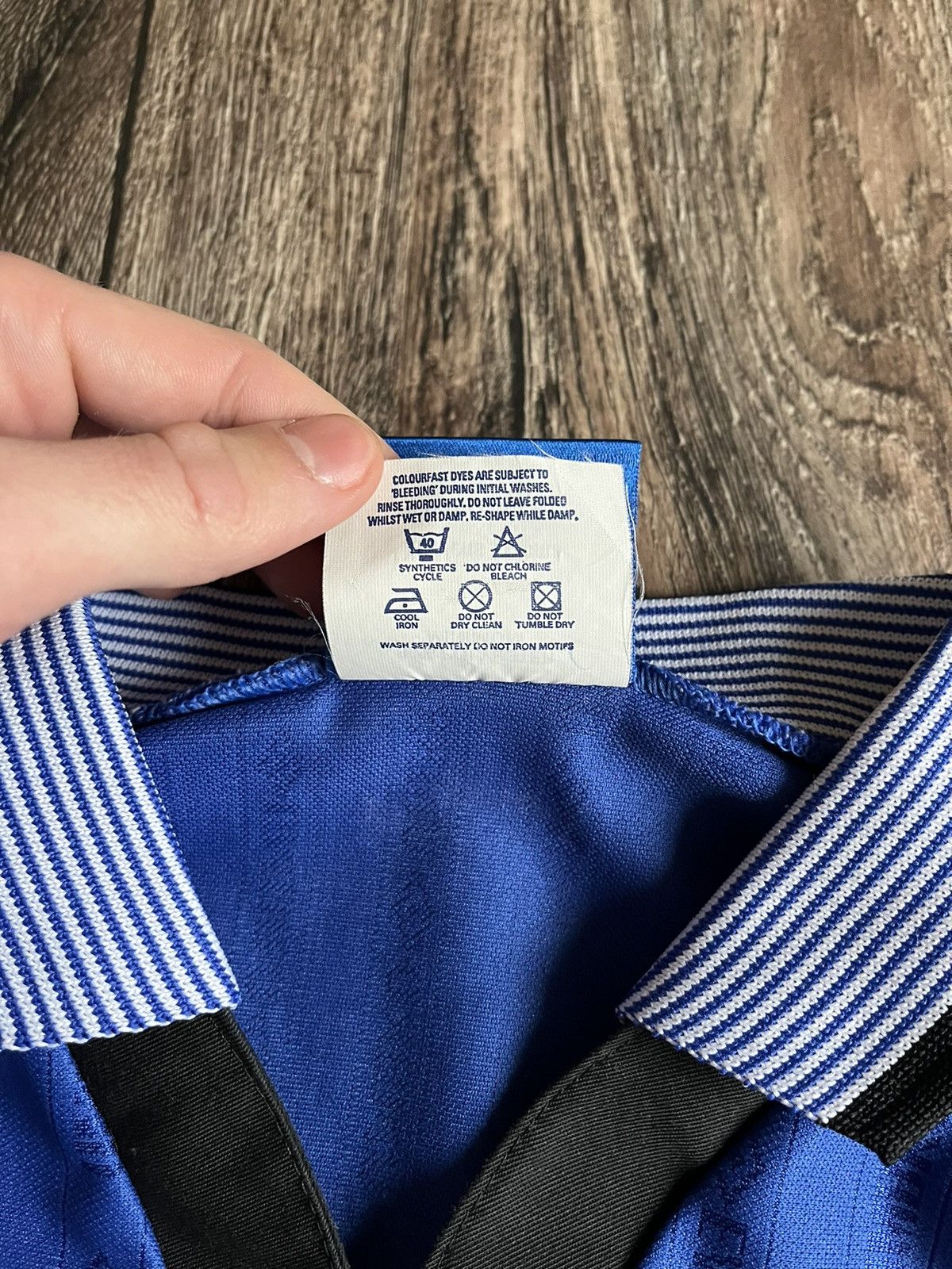 Umbro × Vintage Vintage Umbro Everton Home Jersey Football Jersey 1995-1997 Size US XL / EU 56 / 4 - 9 Thumbnail