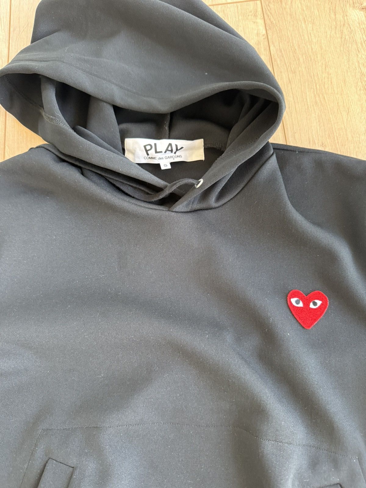 Comme des Garcons PLAY Comme Des Garçons Play Hooded Sweatshirt Size US S / EU 44-46 / 1 - 2 Thumbnail