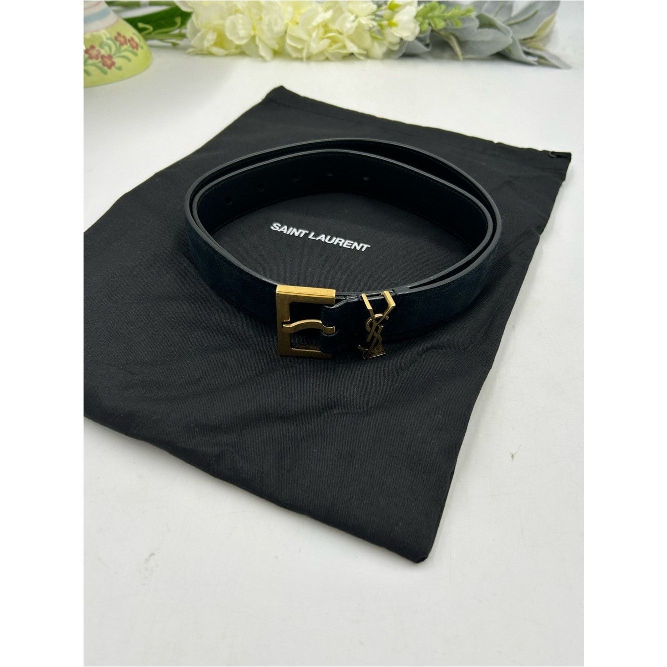 Women\'s Saint Laurent Black Suede Belt with Gold YSL Logo
80/32 inches Saint Laurent Monogramme Suede Belt - Red | Editorialist main image 2