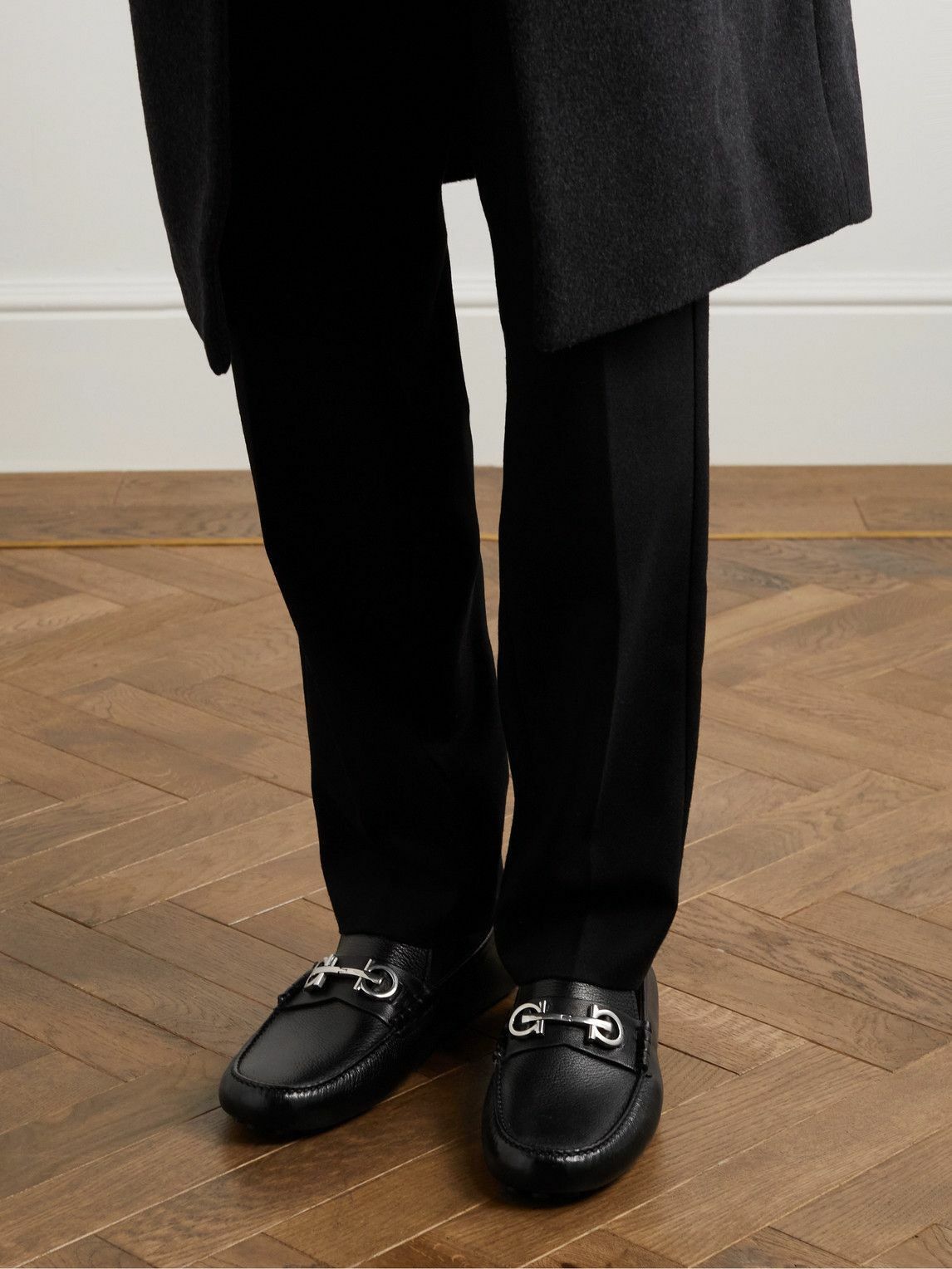 Salvatore Ferragamo o1s1rm1125 Leather Loafers in Black Size US 12 / EU 45 - 3 Thumbnail
