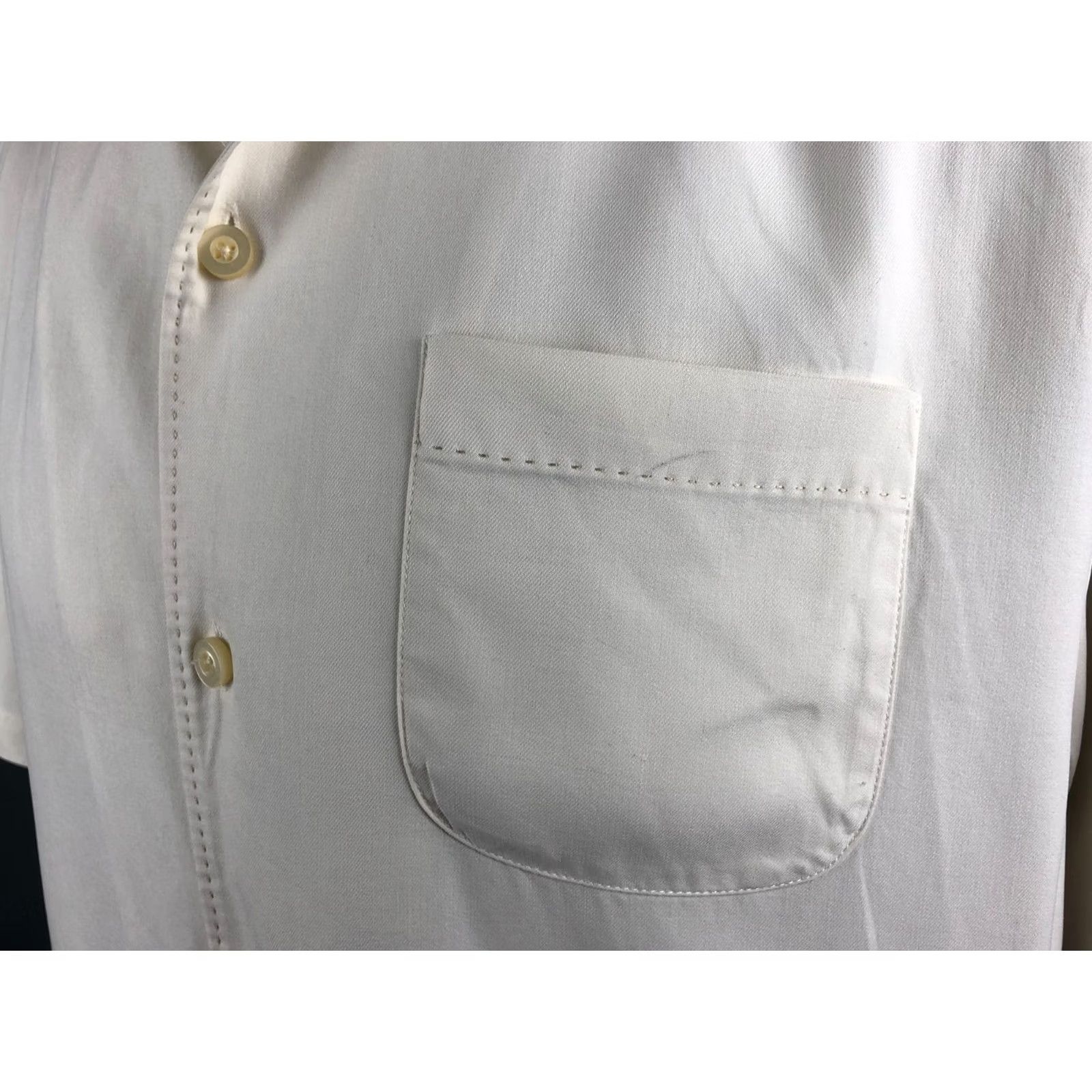 Tommy Bahama Tommy Bahama Shirt Mens M Ivory Silk Short Sleeve Button-Up Camp Collar Pocket Casual Regular Fit Size US M / EU 48-50 / 2 - 7 Thumbnail