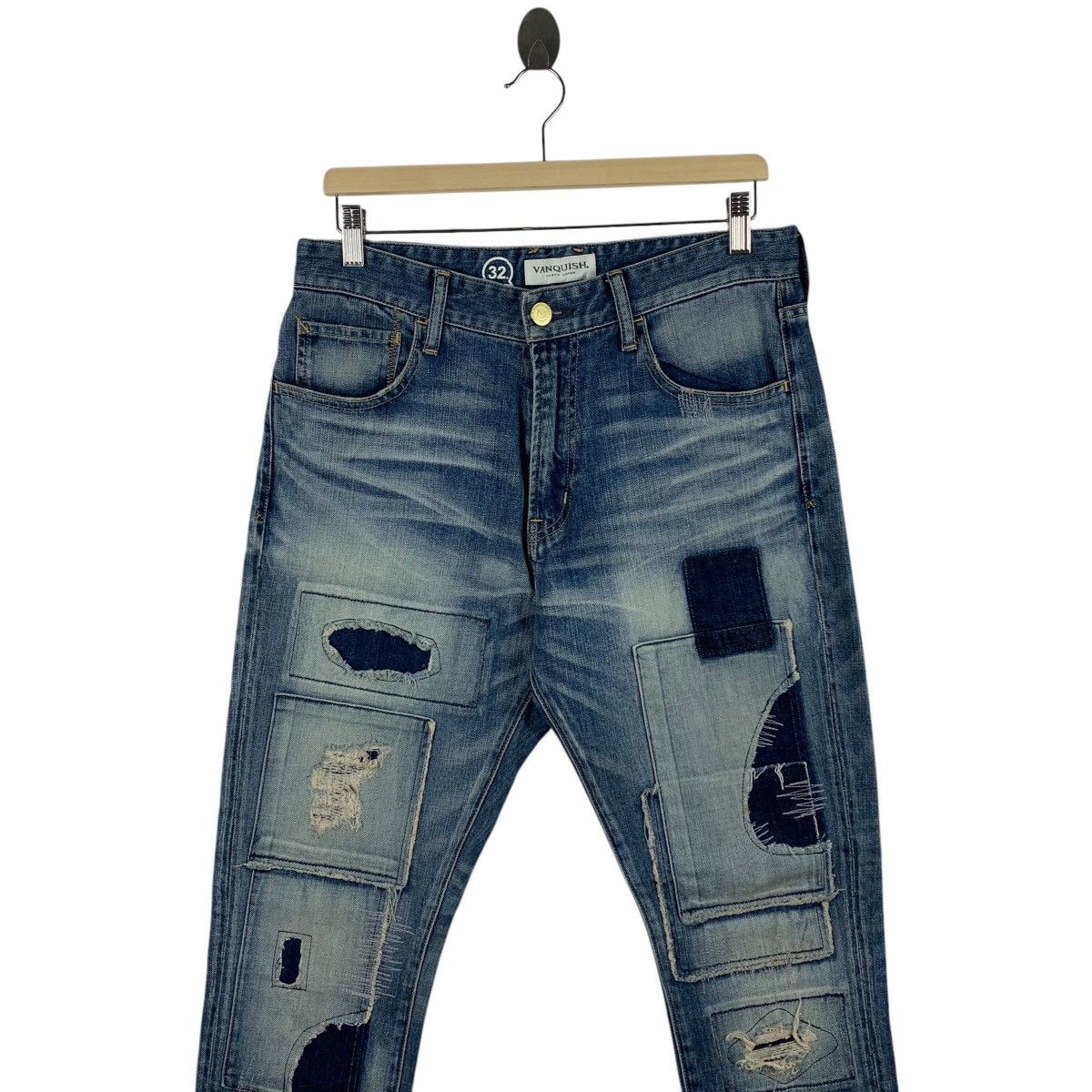Japanese Brand × Vanquish VANQUISH Distressed patchwork blue jeans Size 32" / US 10 / IT 46 - 2 Thumbnail