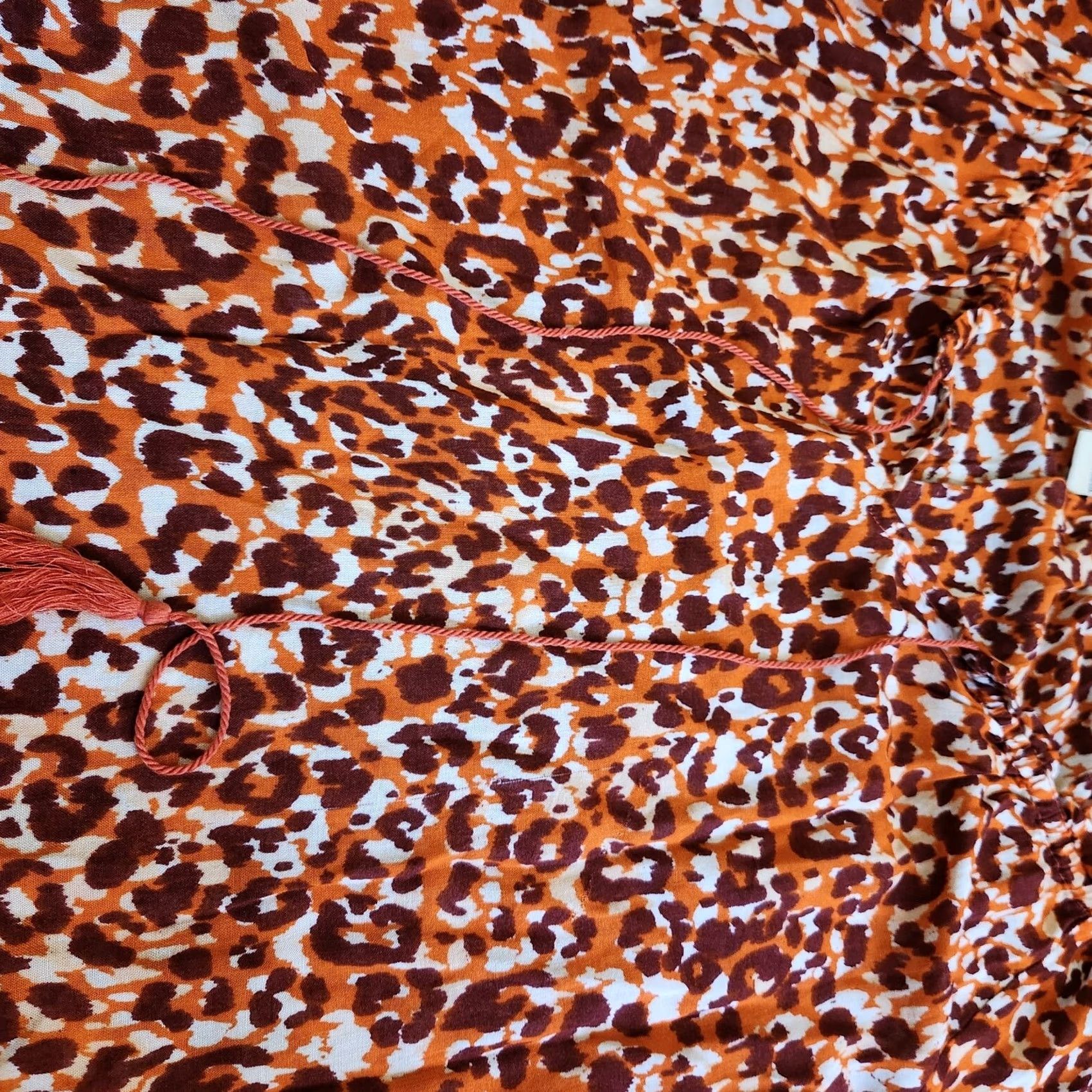 Lucky Brand Lucky Brand Leopard Cheetah Print Blouse W/ Tassel - Size XL, Multicolor, Short Sleeve, Rayon, Pullover, Regular Fit, Women's Blouse Size XL / US 12-14 / IT 48-50 - 6 Thumbnail