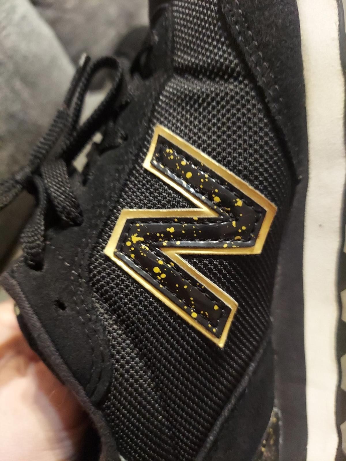 New Balance New Balance 515 Black w/ gold speckle Casual Sneakers Size US 6.5 / IT 36.5 - 6 Thumbnail