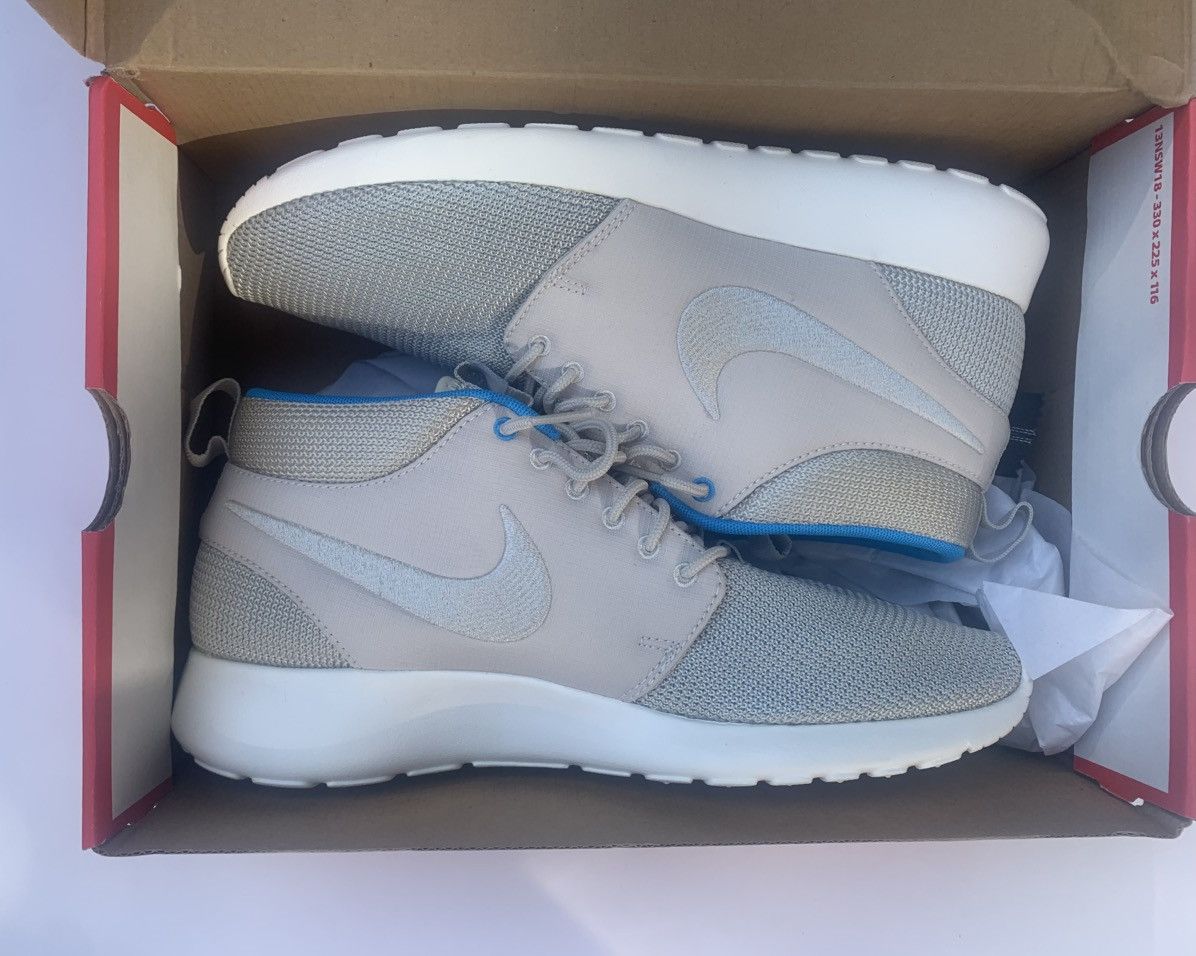 Nike Men’s Nike Roshe Run Mid Size 9.5 Mortar Blue Hero Sneakers Size US 9.5 / EU 42-43 - 1 Thumbnail