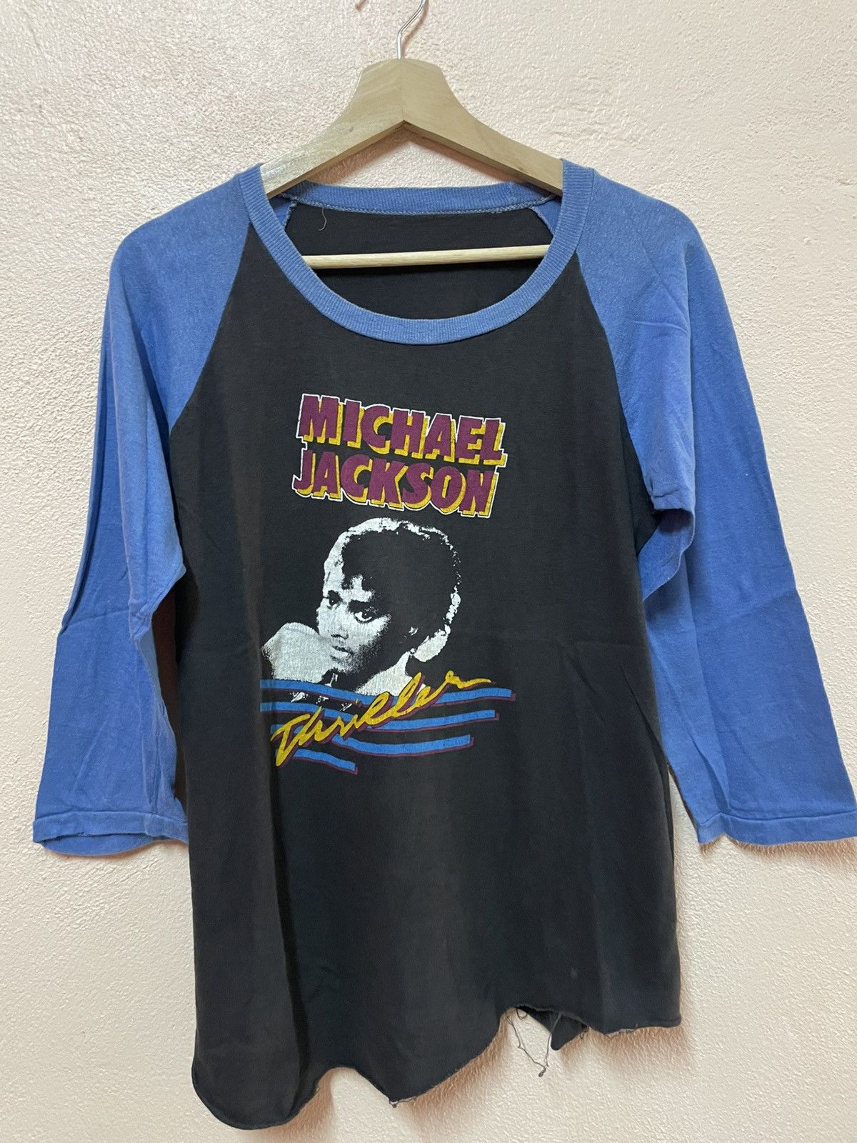Michael Jackson Vintage Michael Jackson Raglan 3 Quater thriller promo Album Size US M / EU 48-50 / 2 - 3 Thumbnail