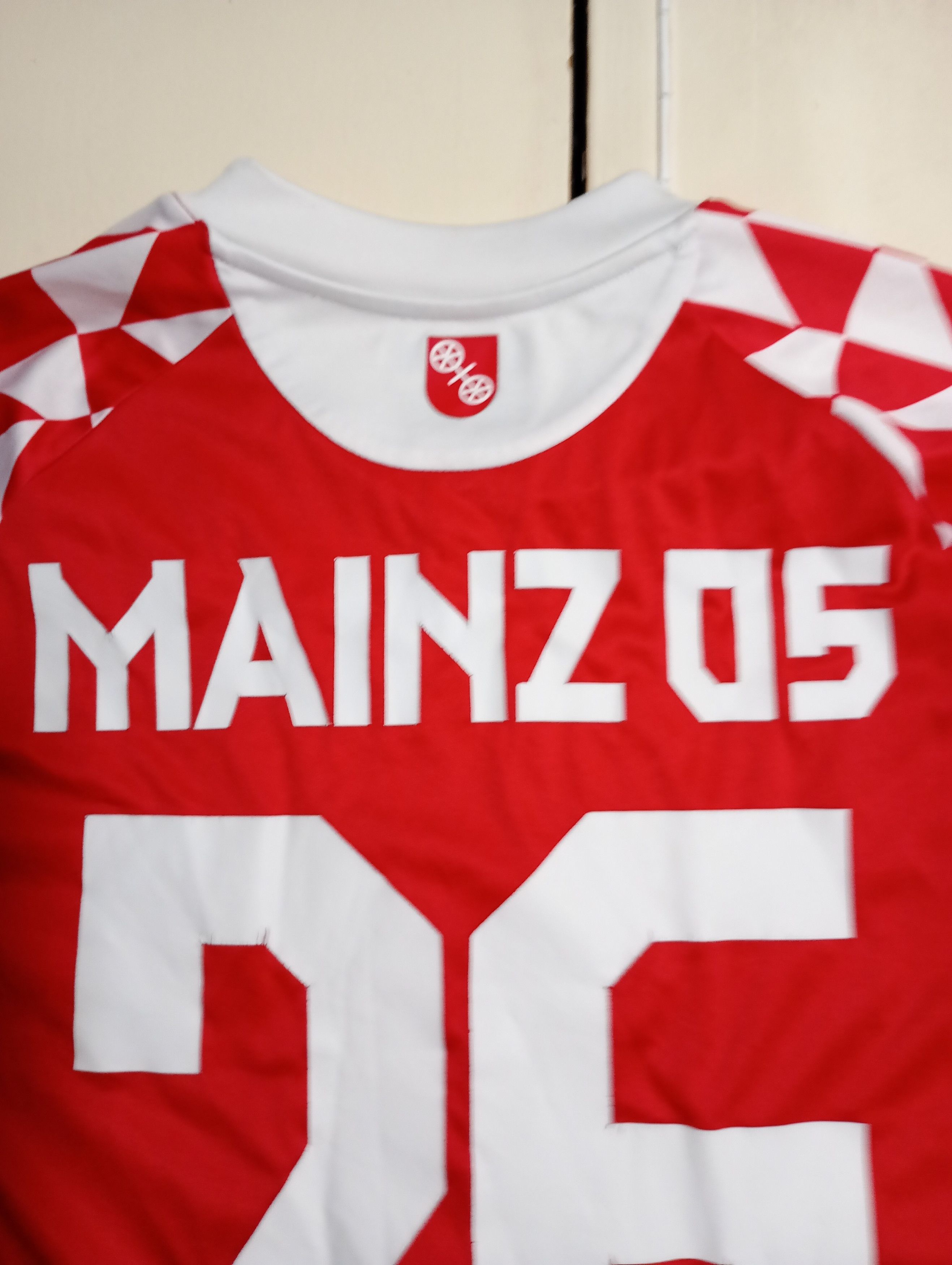 Kappa FSV Mainz 05 Kappa Jersey #26 Nebel 2020-2021 Size US S / EU 44-46 / 1 - 17 Thumbnail