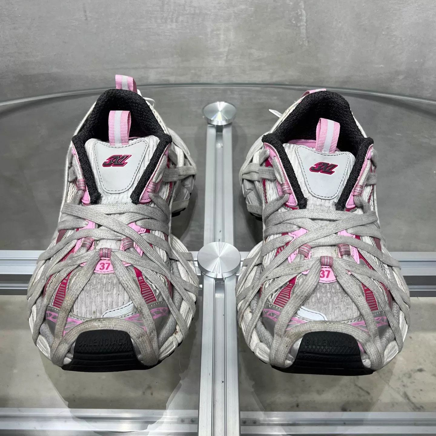 Balenciaga Balenciaga 3X Crazy Laces 37 White/Gray/Pink Size US 7 / IT 37 - 1 Thumbnail