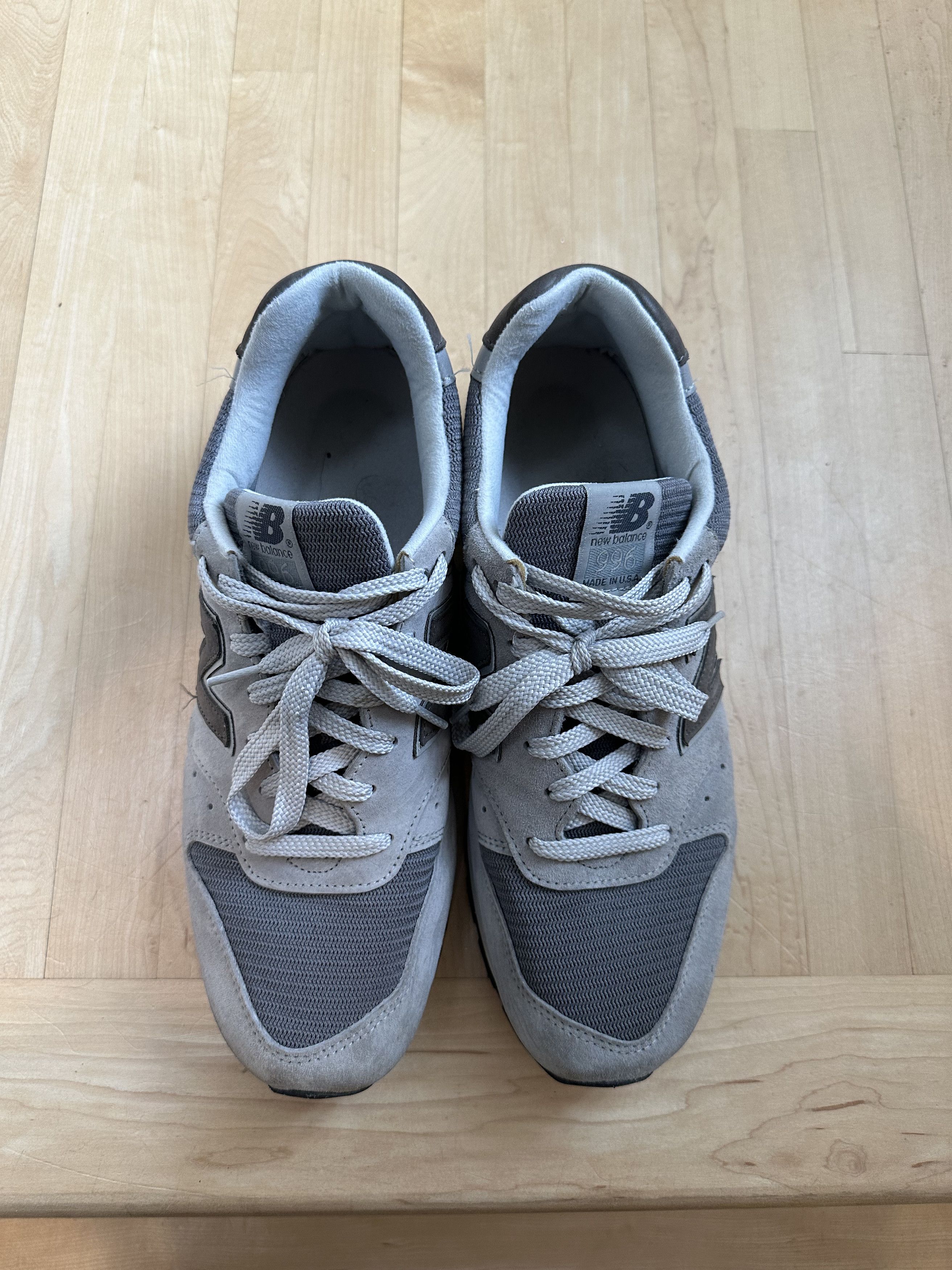 New Balance New Balance 574 MiUSA Size US 11 / EU 44 - 2 Thumbnail
