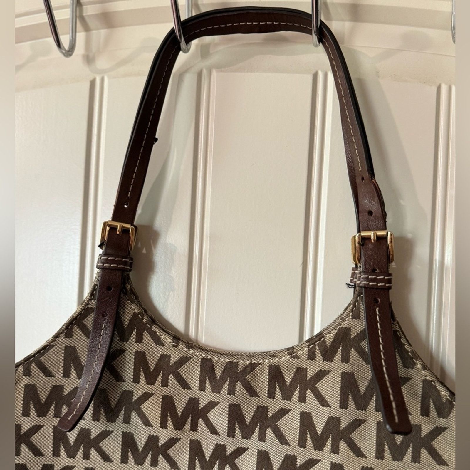 Michael Kors 🌟MICHAEL KORS🌟 Signature MK Logo Shoulder Bag Size ONE SIZE - 11 Thumbnail