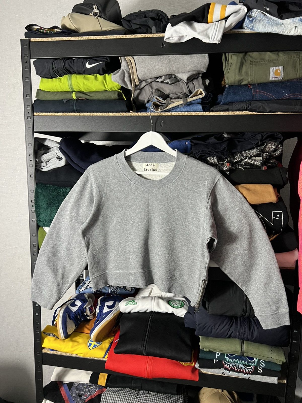 Acne Studios 🩶 Acne Studios Bird Z Sweatshirt Fleece Pullover Cropped Size XS / US 0-2 / IT 36-38 - 1 Thumbnail