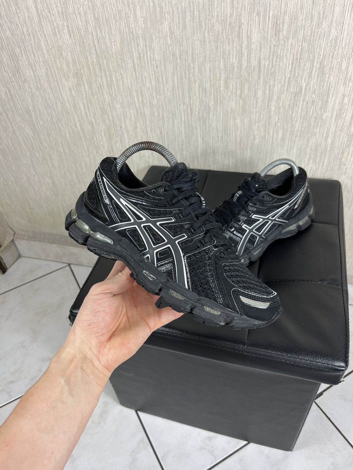 Asics × Vintage Vintage Asics gel-kayano 19 black silver mesh sneakers shoes Size US 7 / EU 40 - 1 Thumbnail