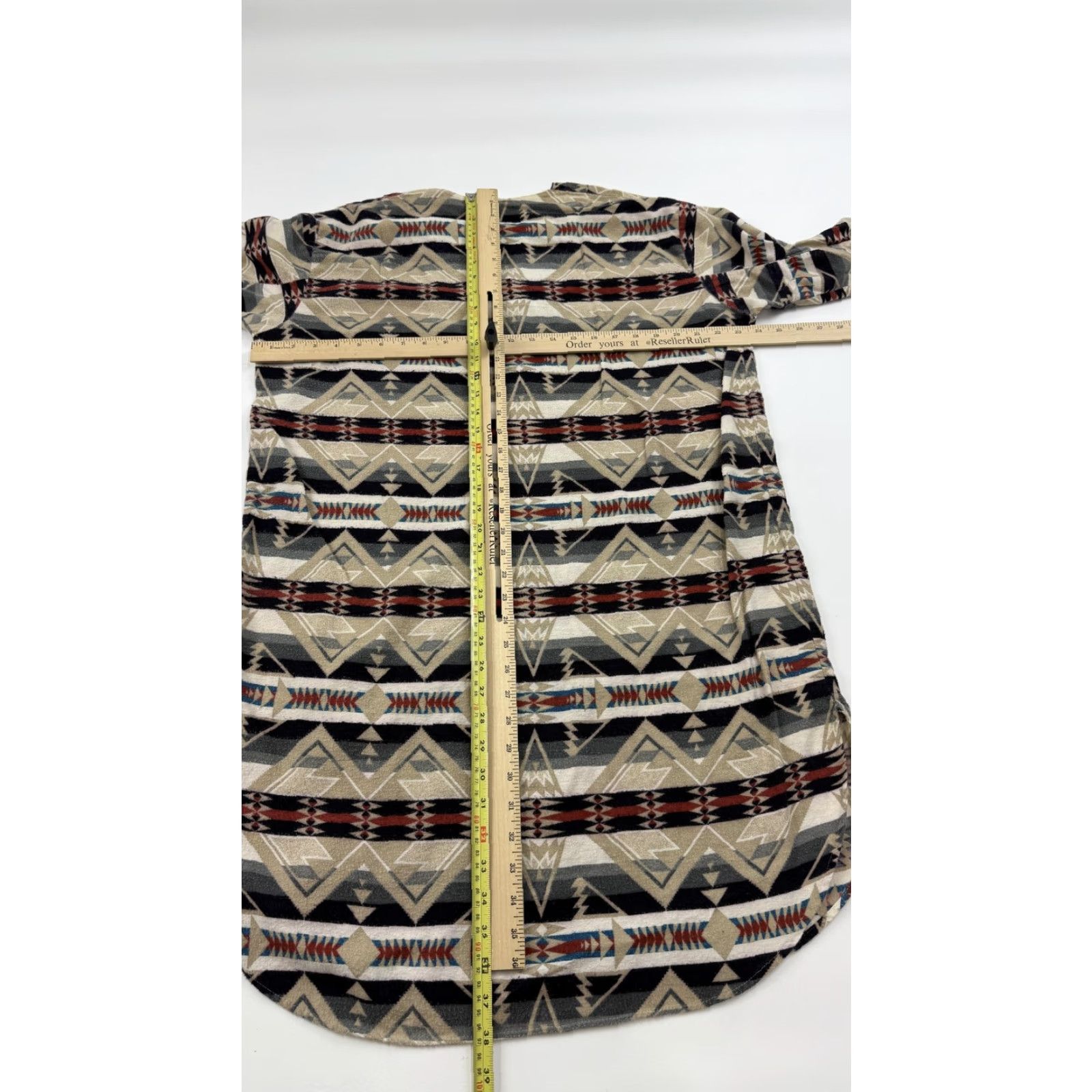 Vintage VINTAGE Shadow Boxer Southwestern Button-Up Shirt Mens Large Beige Aztec Print Flannel 3/4 Sleeve Size US L / EU 52-54 / 3 - 7 Thumbnail