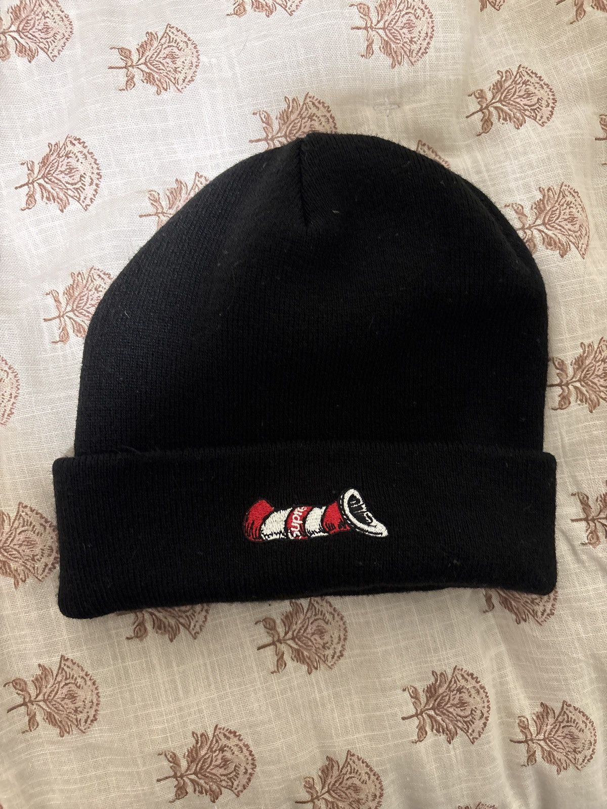Supreme Supreme Cat In the Hat Beanie Size ONE SIZE - 1 Thumbnail