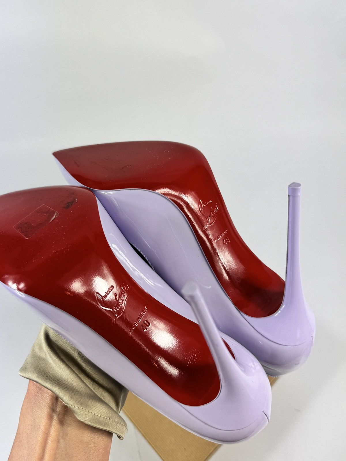 Christian Louboutin HOT CHICK 100 PATENT LILAC PUMPS Size US 10 / IT 40 - 7 Thumbnail