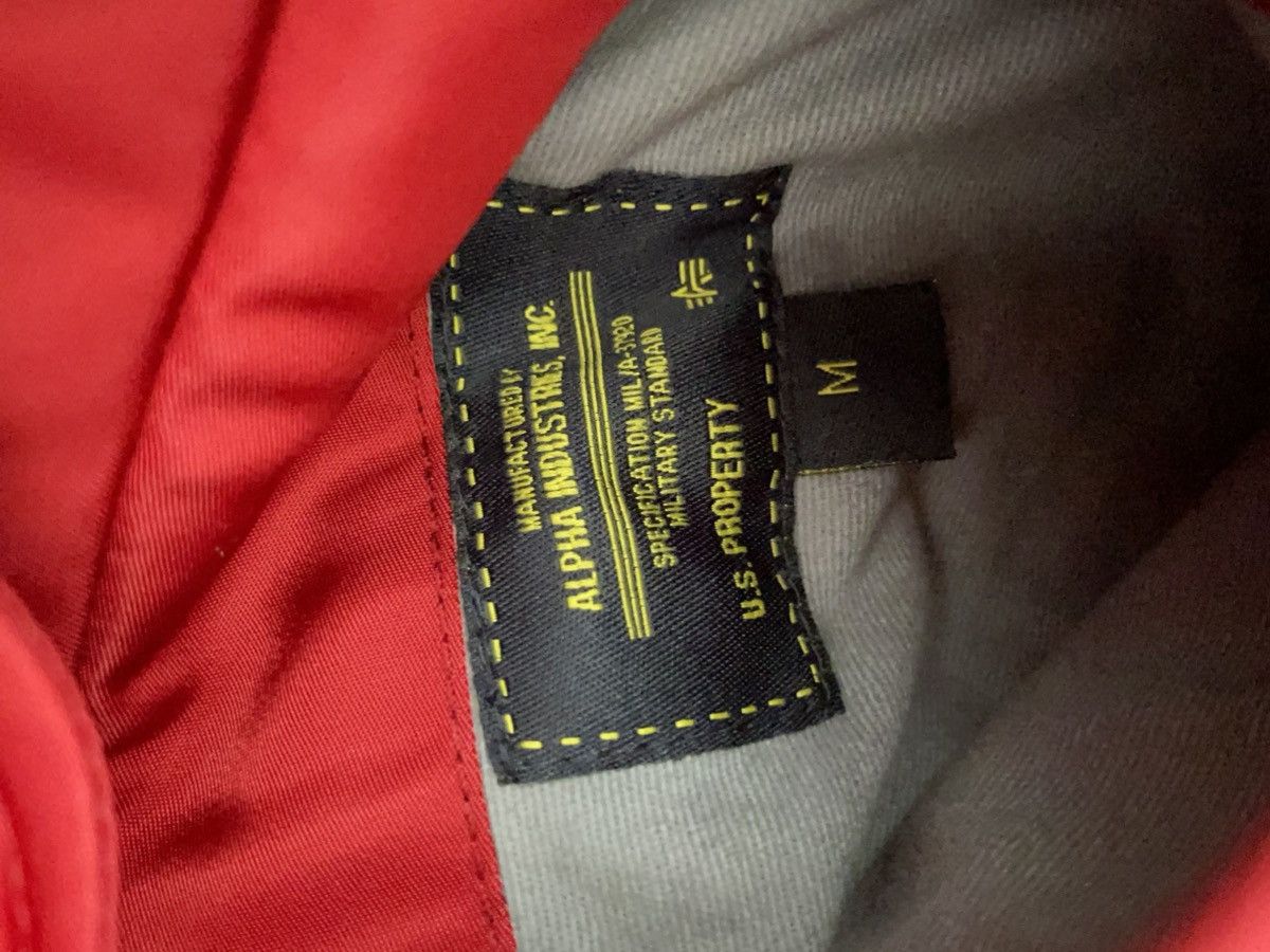 Alpha Industries MA-1 Year of the Goose 2015 very rare Size US M / EU 48-50 / 2 - 1 Thumbnail