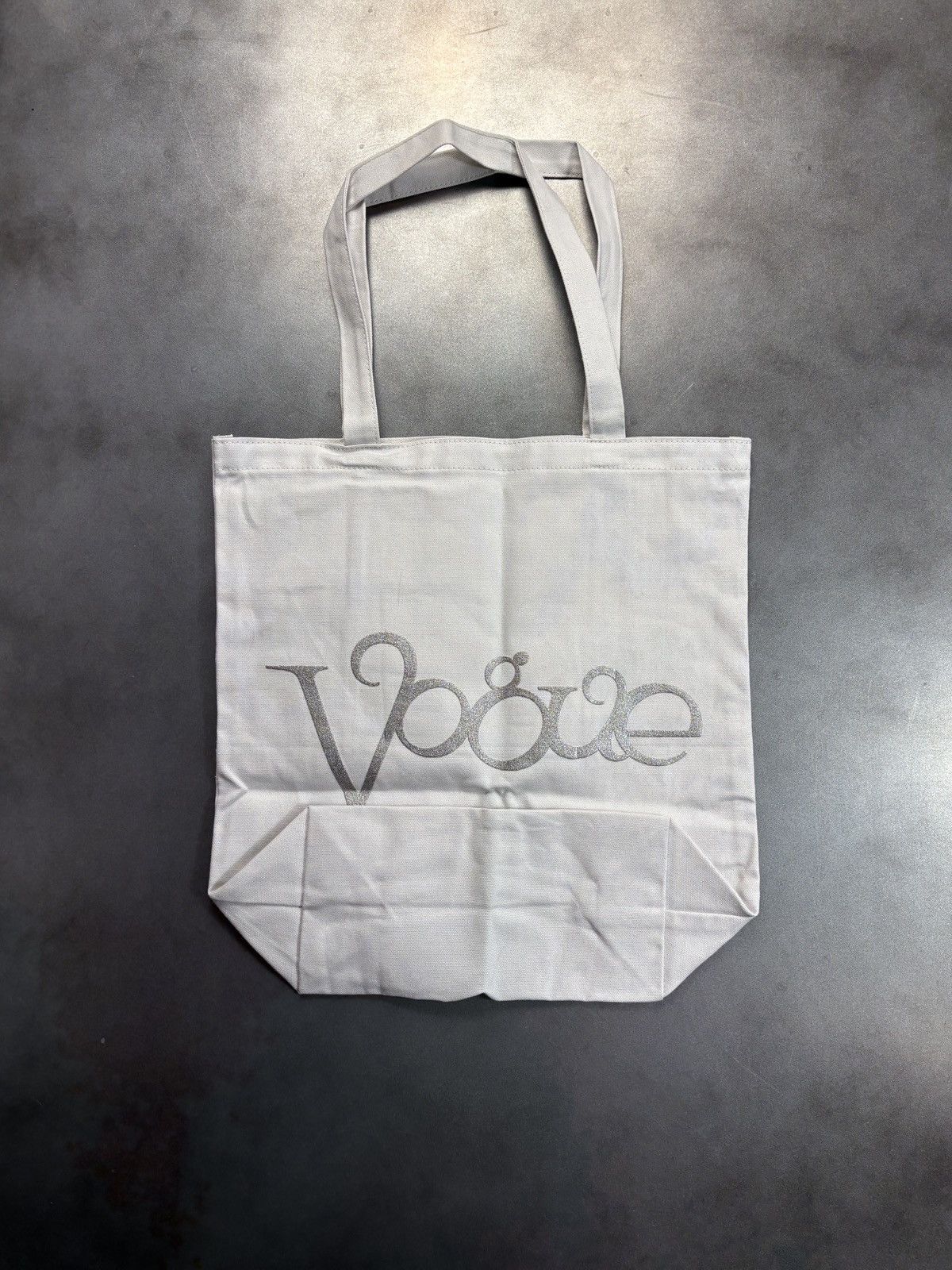 Vogue Tote Bag White Silver Puff Print Script 2025 Promo in Grey, Men's